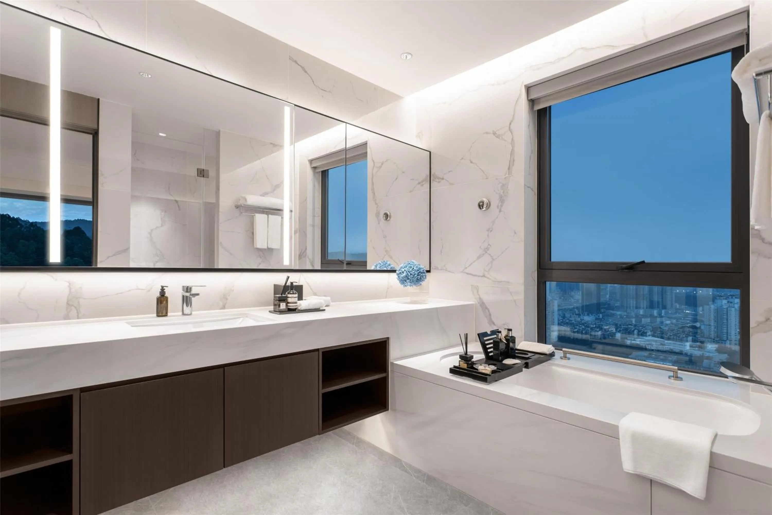 Bathroom in Ascott Fengyishan Shenzhen