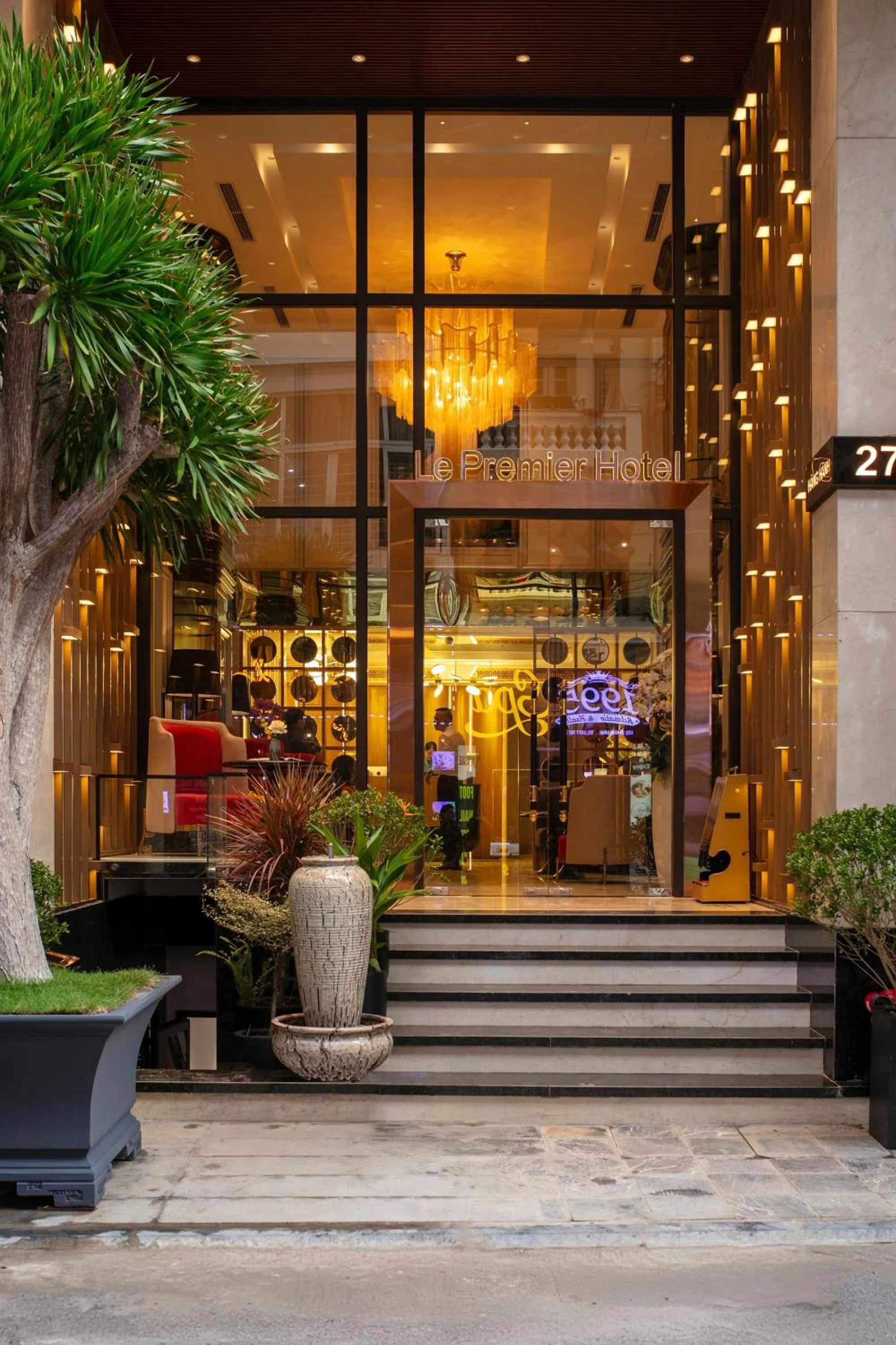 Property building in Le Premier Hotel & Rooftop Bar