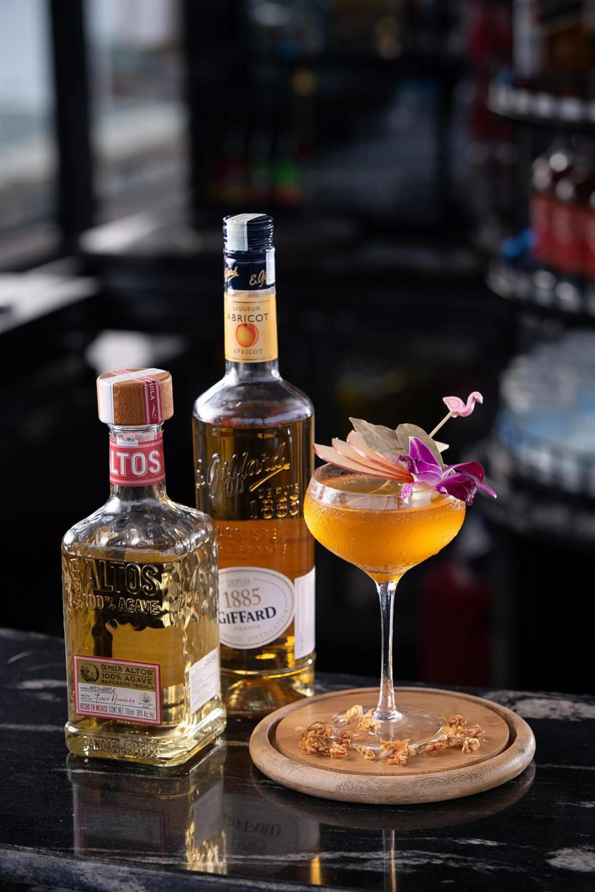 Lounge or bar in Le Premier Hotel & Rooftop Bar