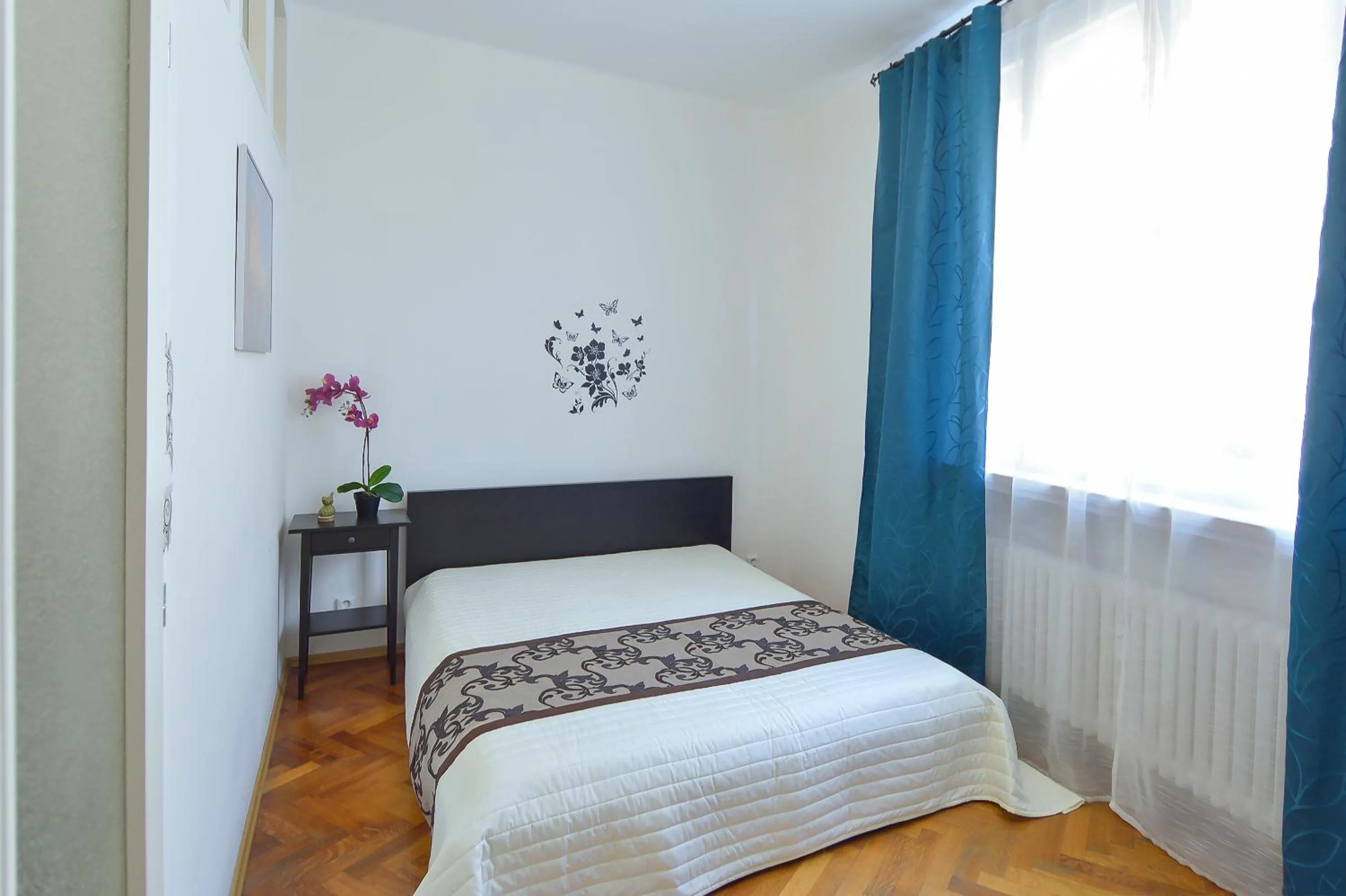 Bed in Modern Apartment Navrátilova II