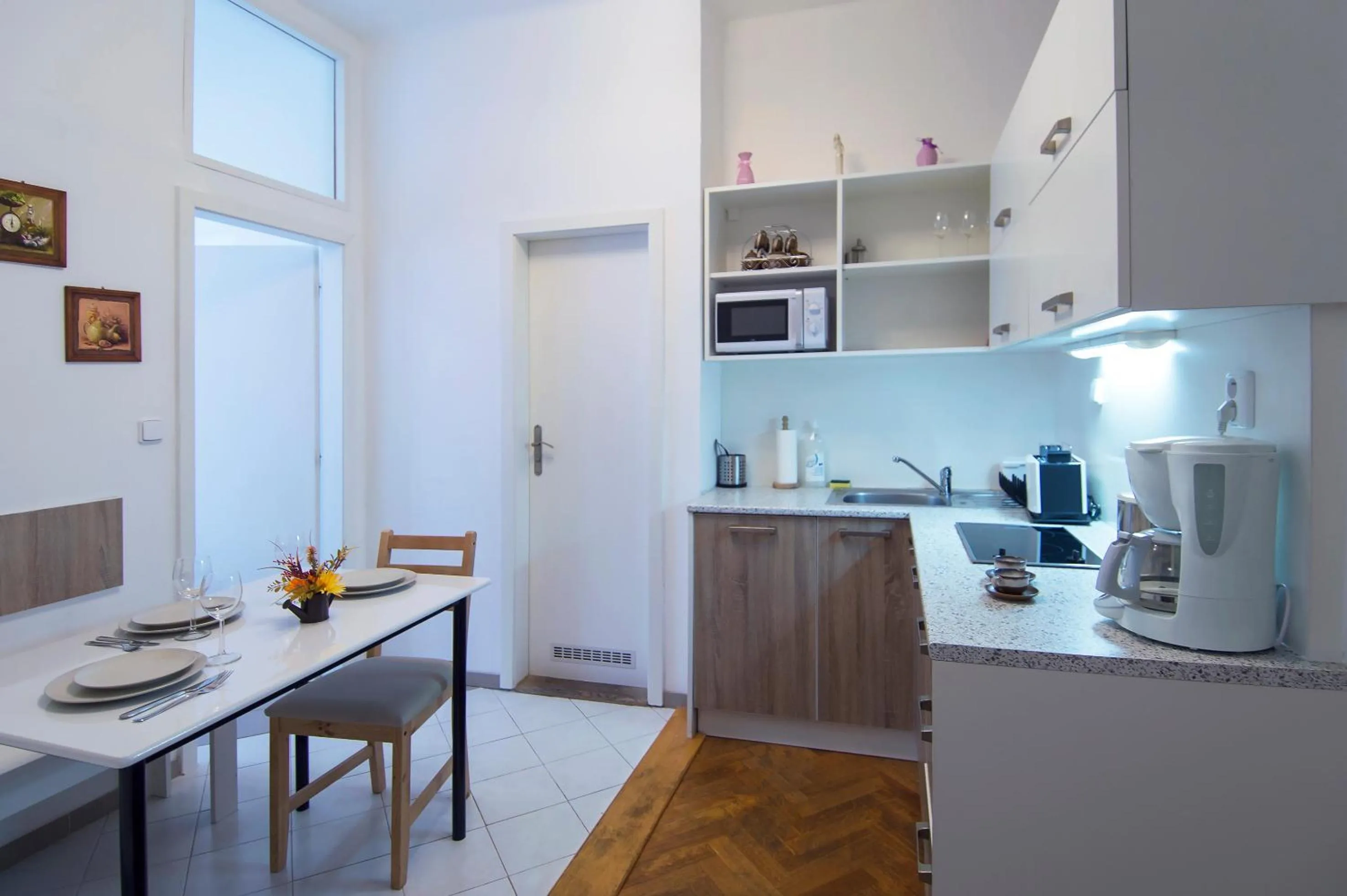 Modern Apartment Navrátilova II