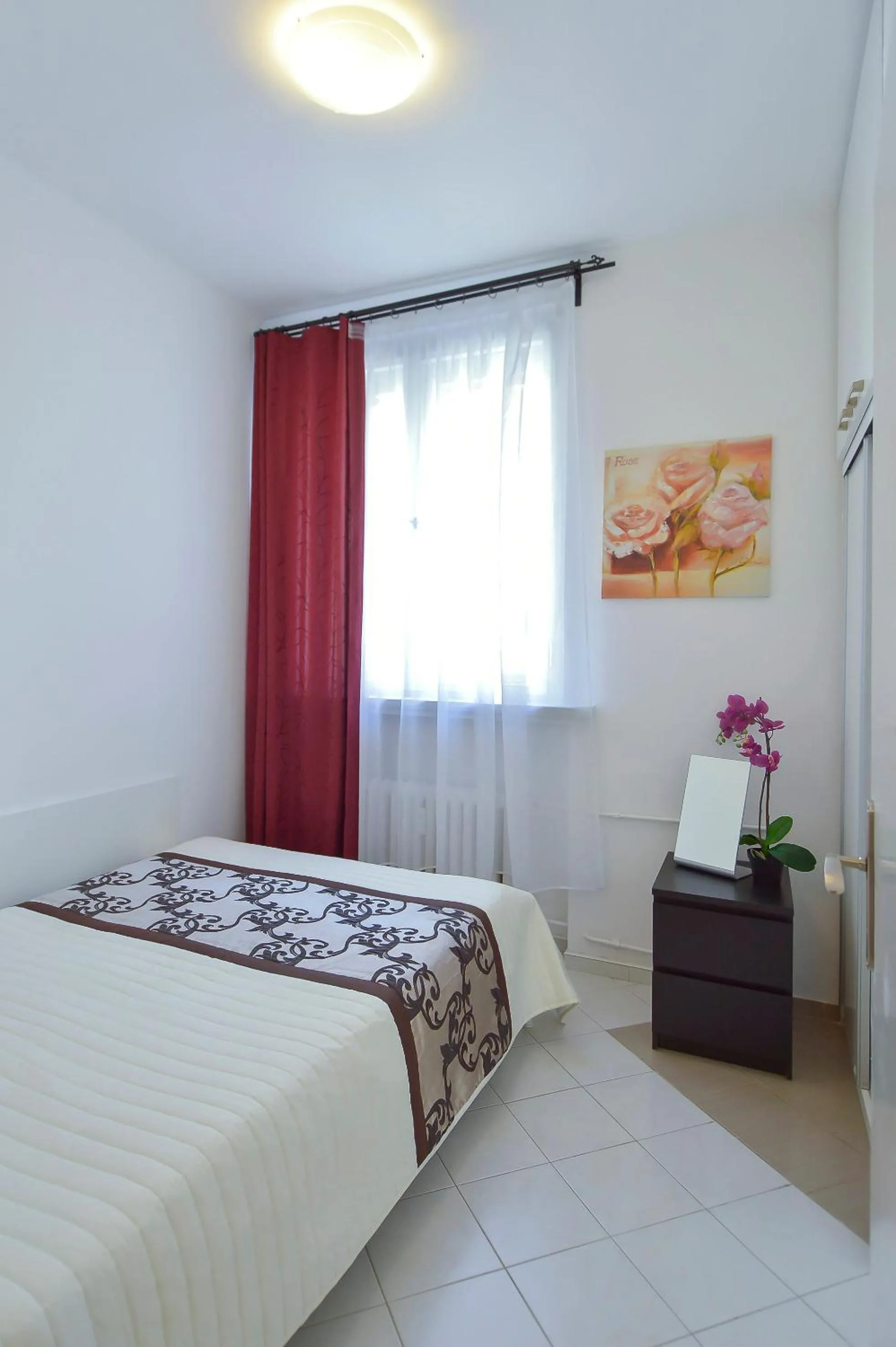 Bed in Modern Apartment Navrátilova II