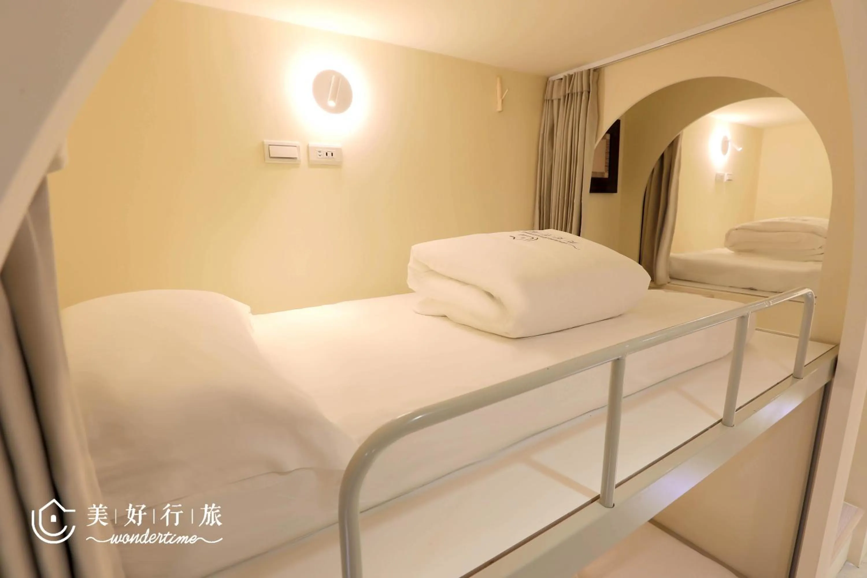 Bed in Wondertime Taipei Station - Hankou Ladies Hostel