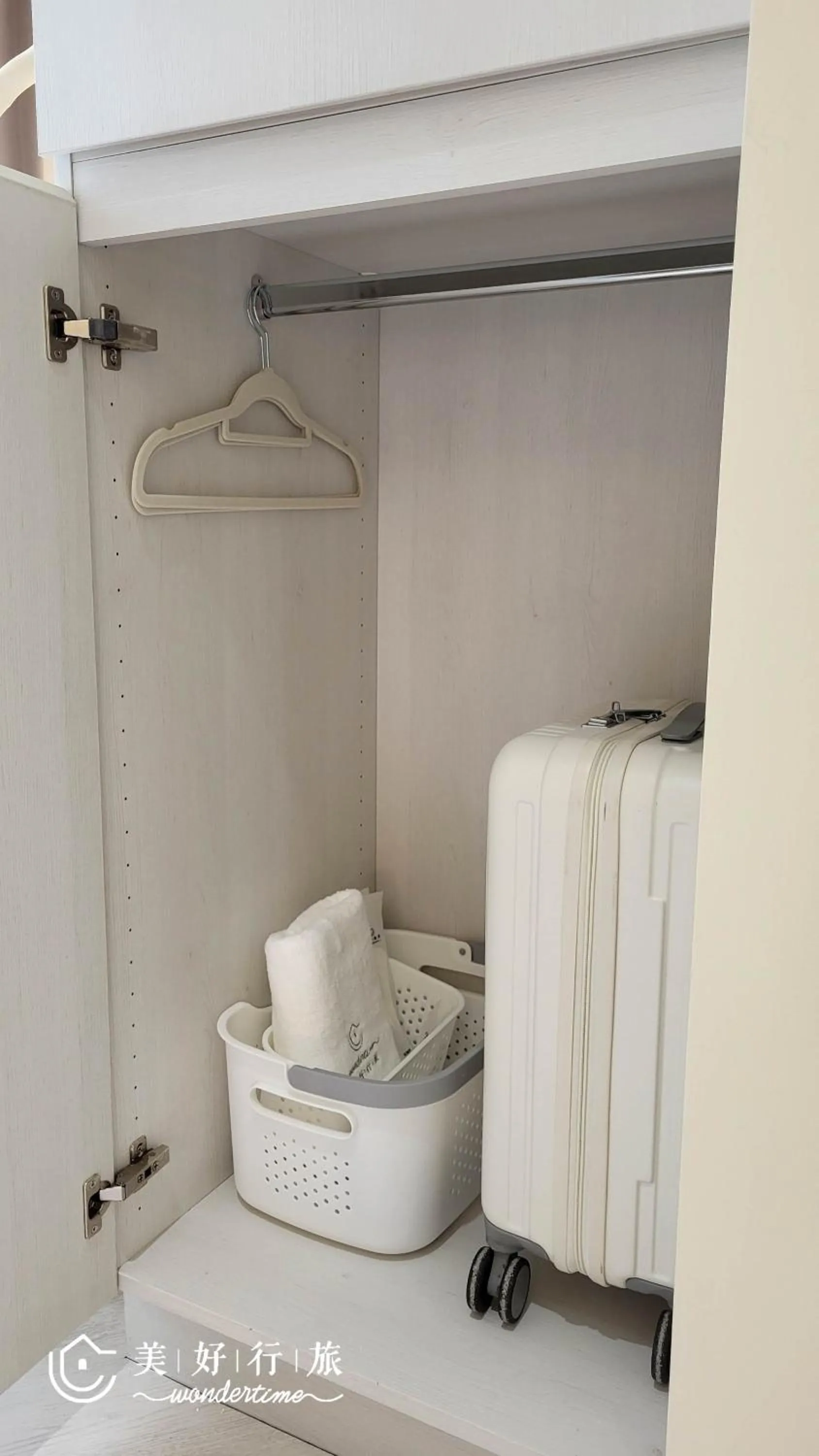 towels in Wondertime Taipei Station - Hankou Ladies Hostel