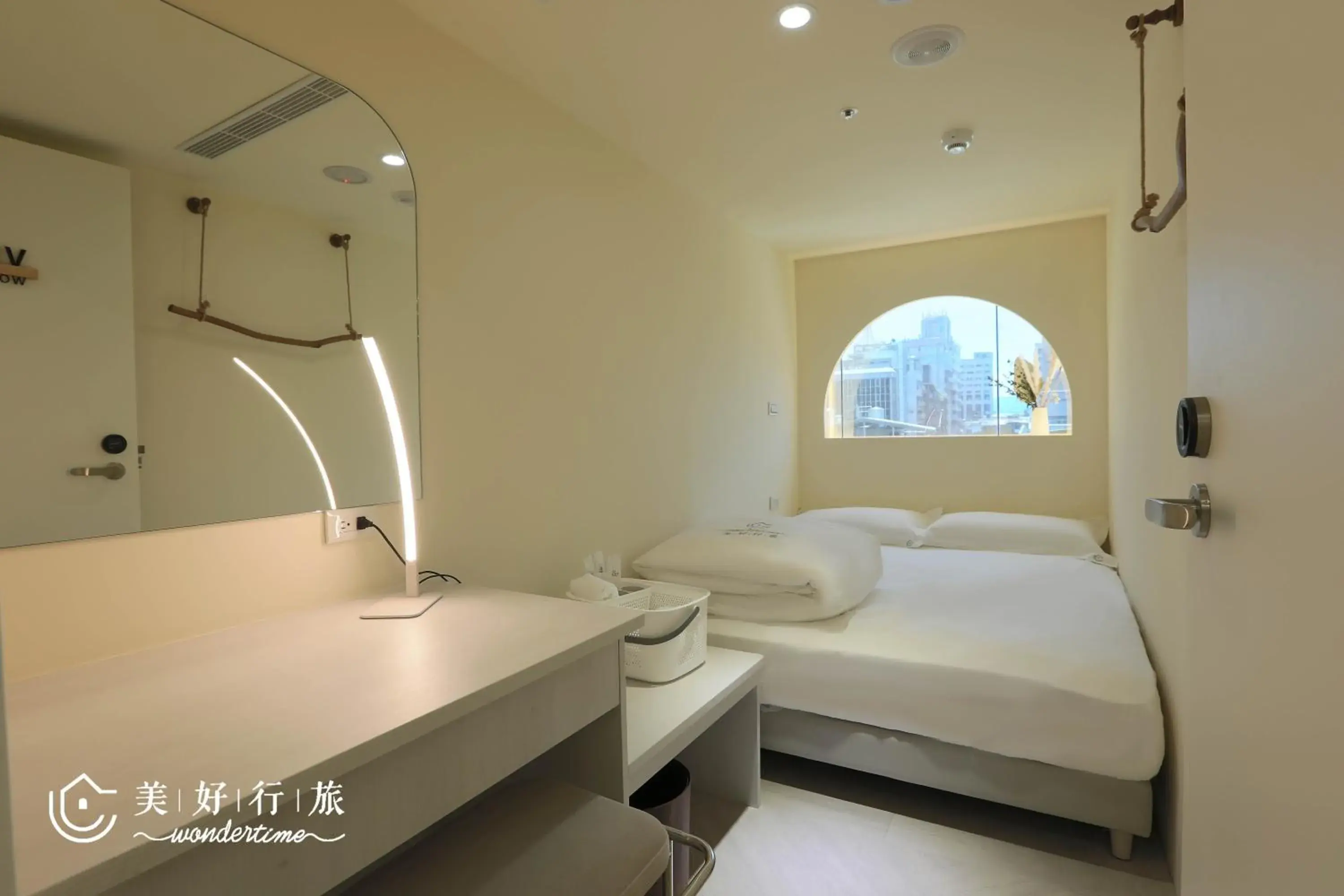 Double Room with Shared Bathroom in Wondertime Taipei Station - Hankou Ladies Hostel Double Room with Shared Bathroom in Wondertime Taipei Station - Hankou Ladies Hostel