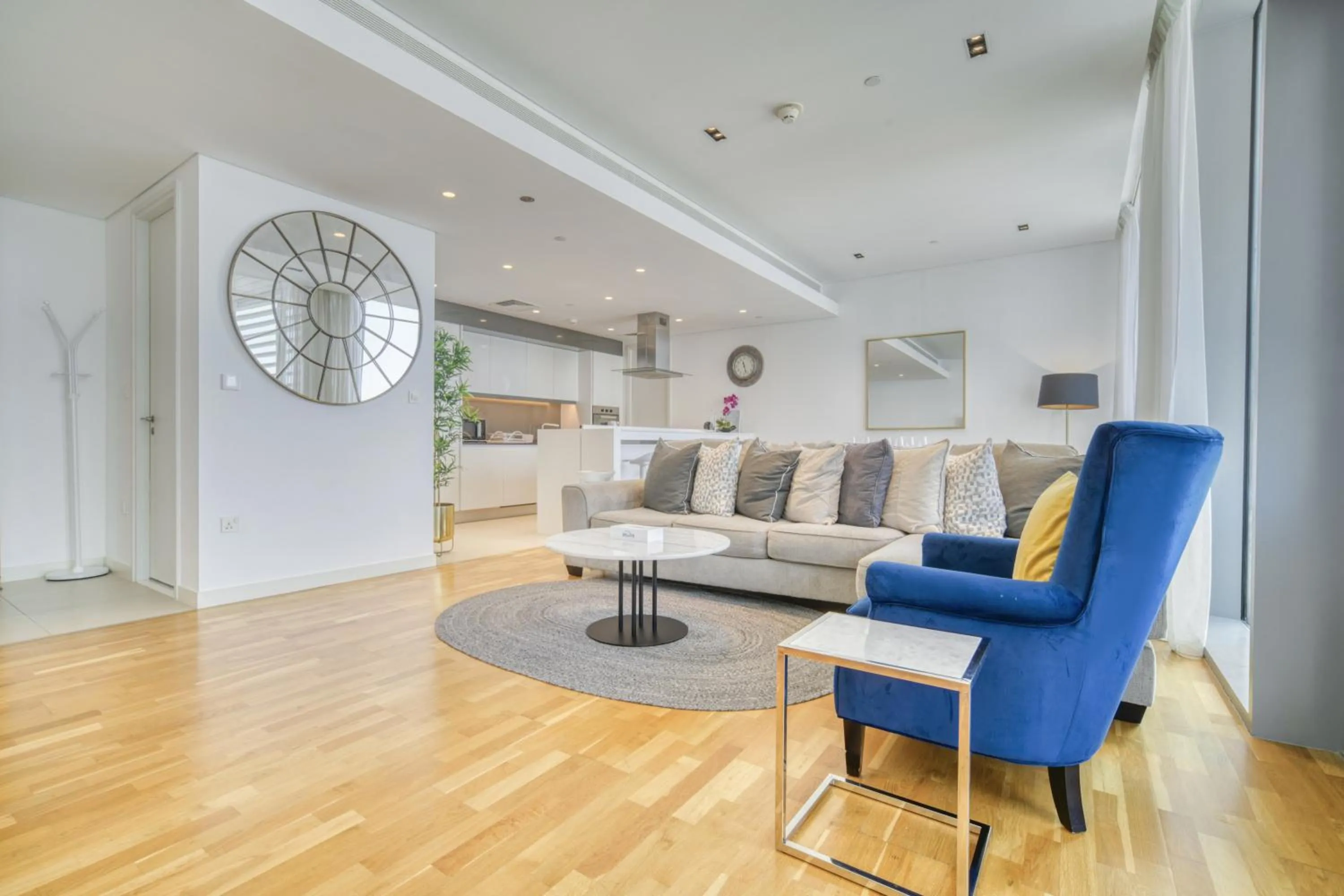 Living room in Shadow Of The Sun by Lagom