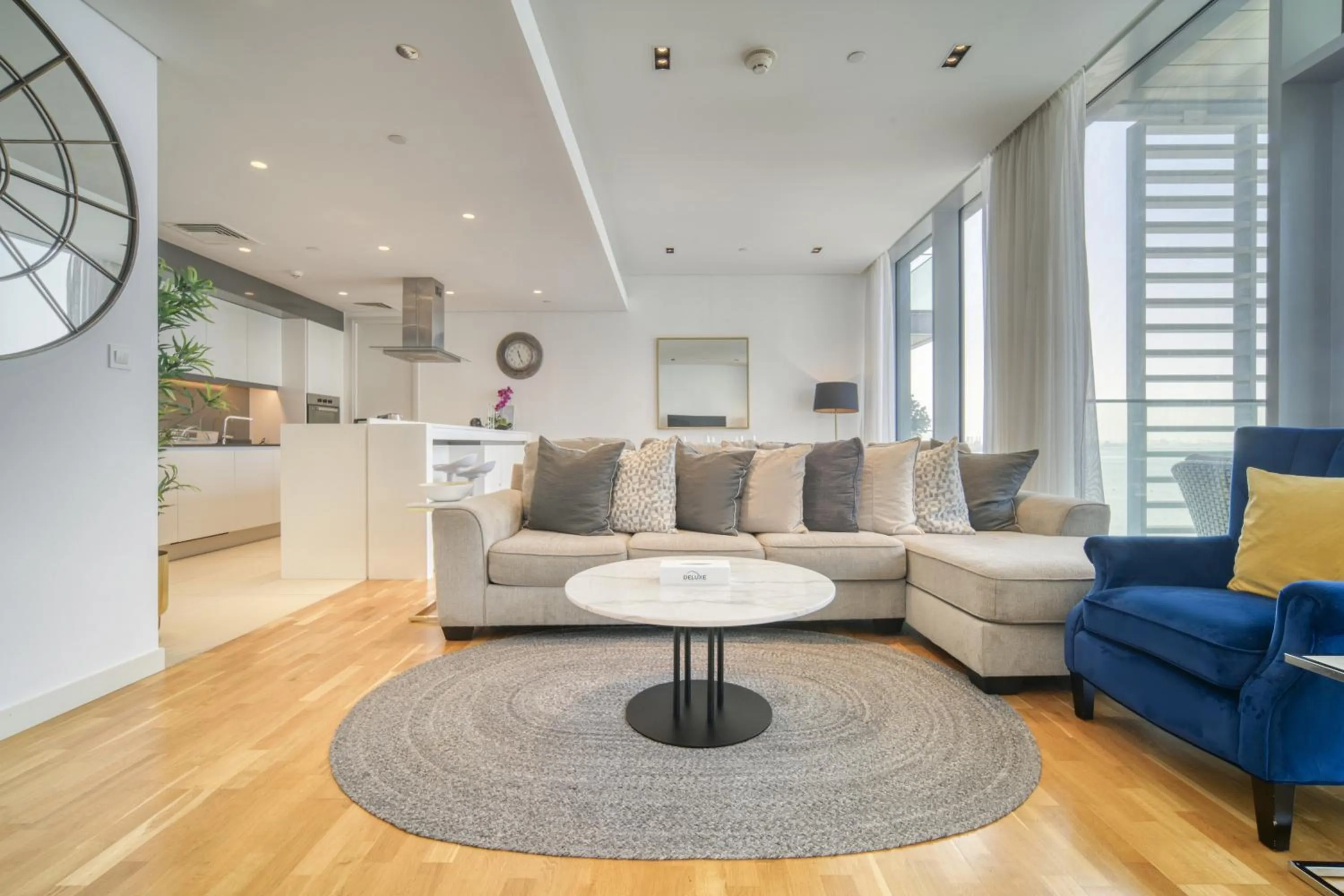 Living room in Shadow Of The Sun by Lagom