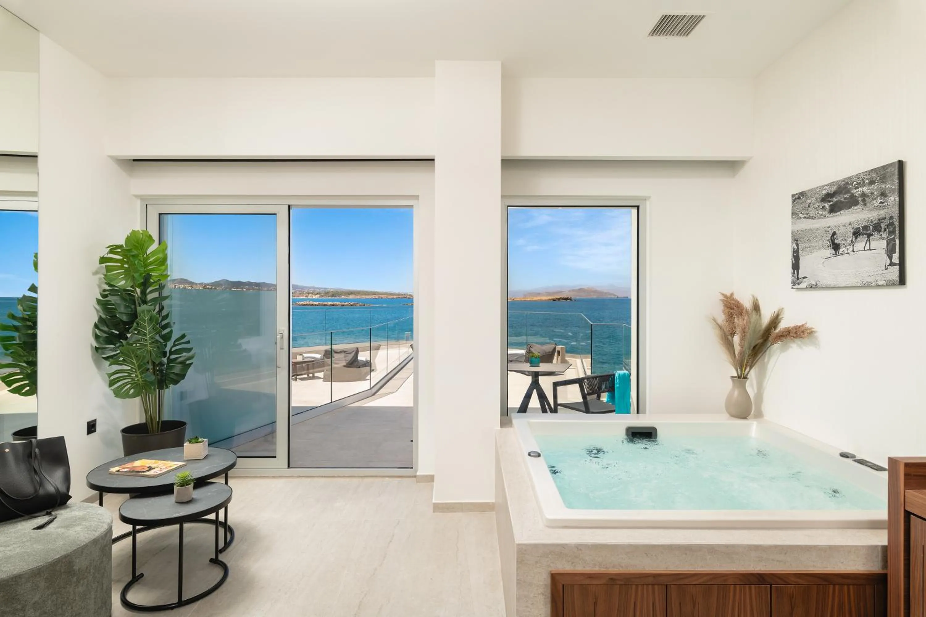 Hot Tub in Elia Sea Suites