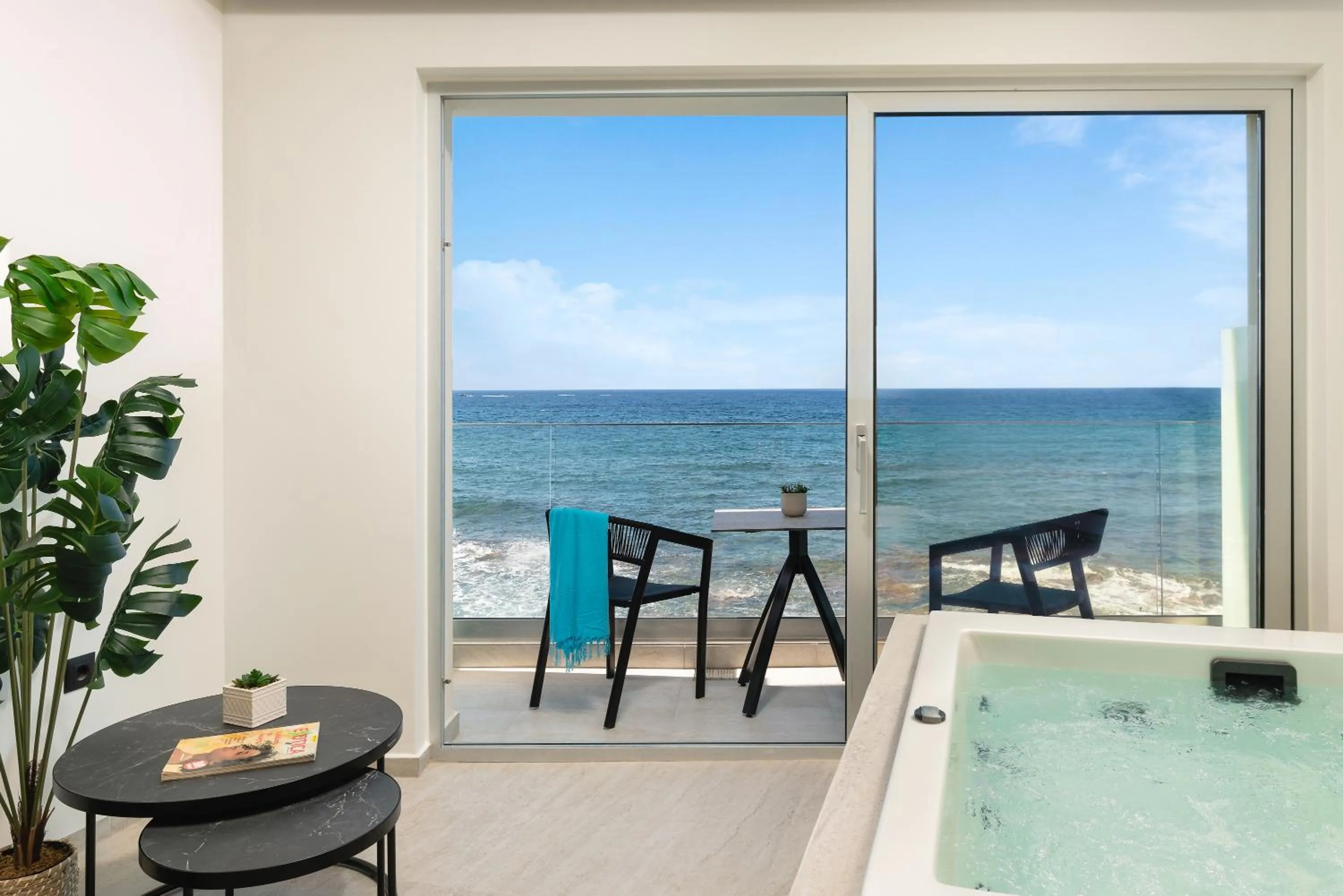 Hot Tub in Elia Sea Suites