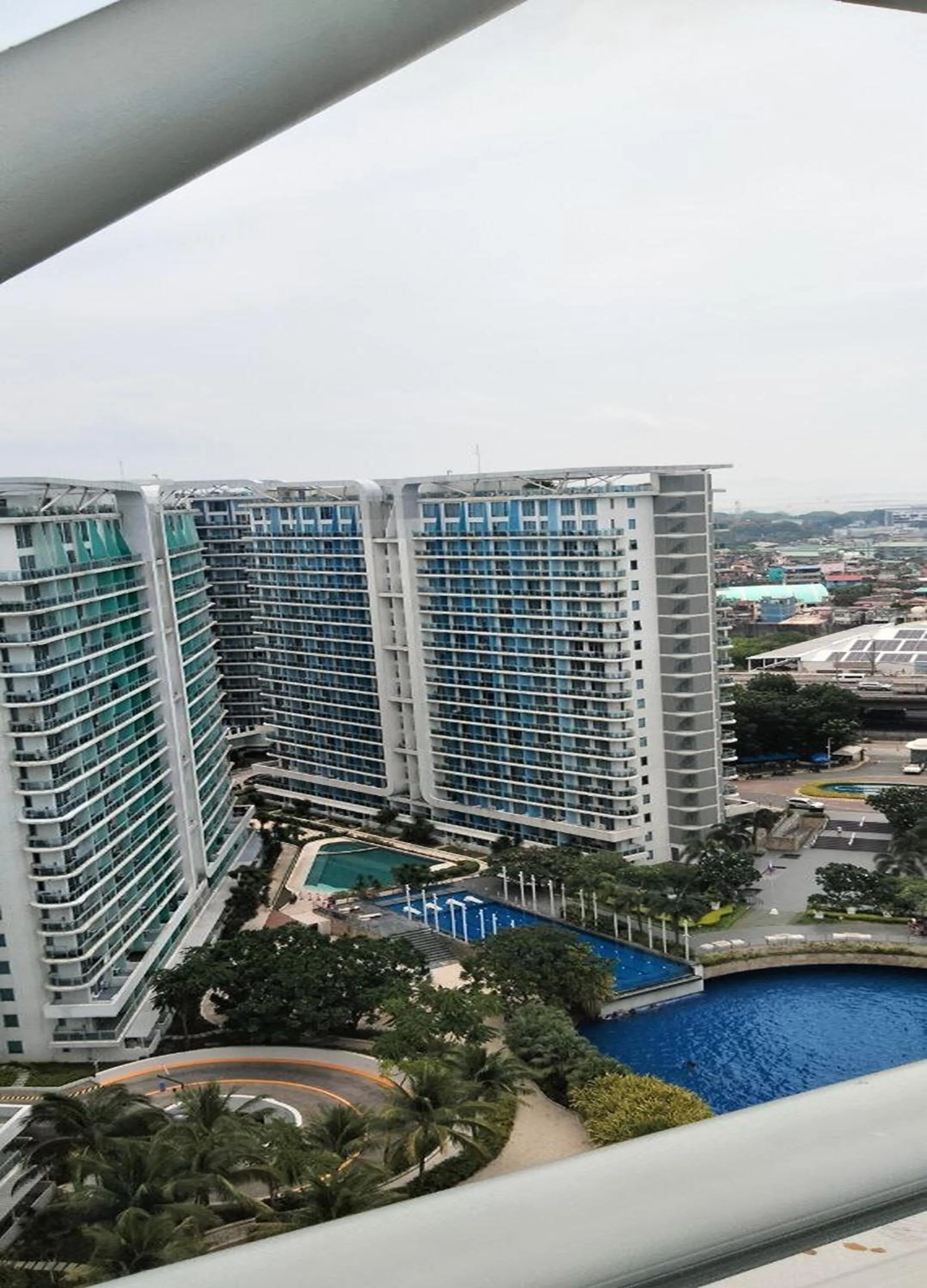 Property building in Budget Suite Paranaque