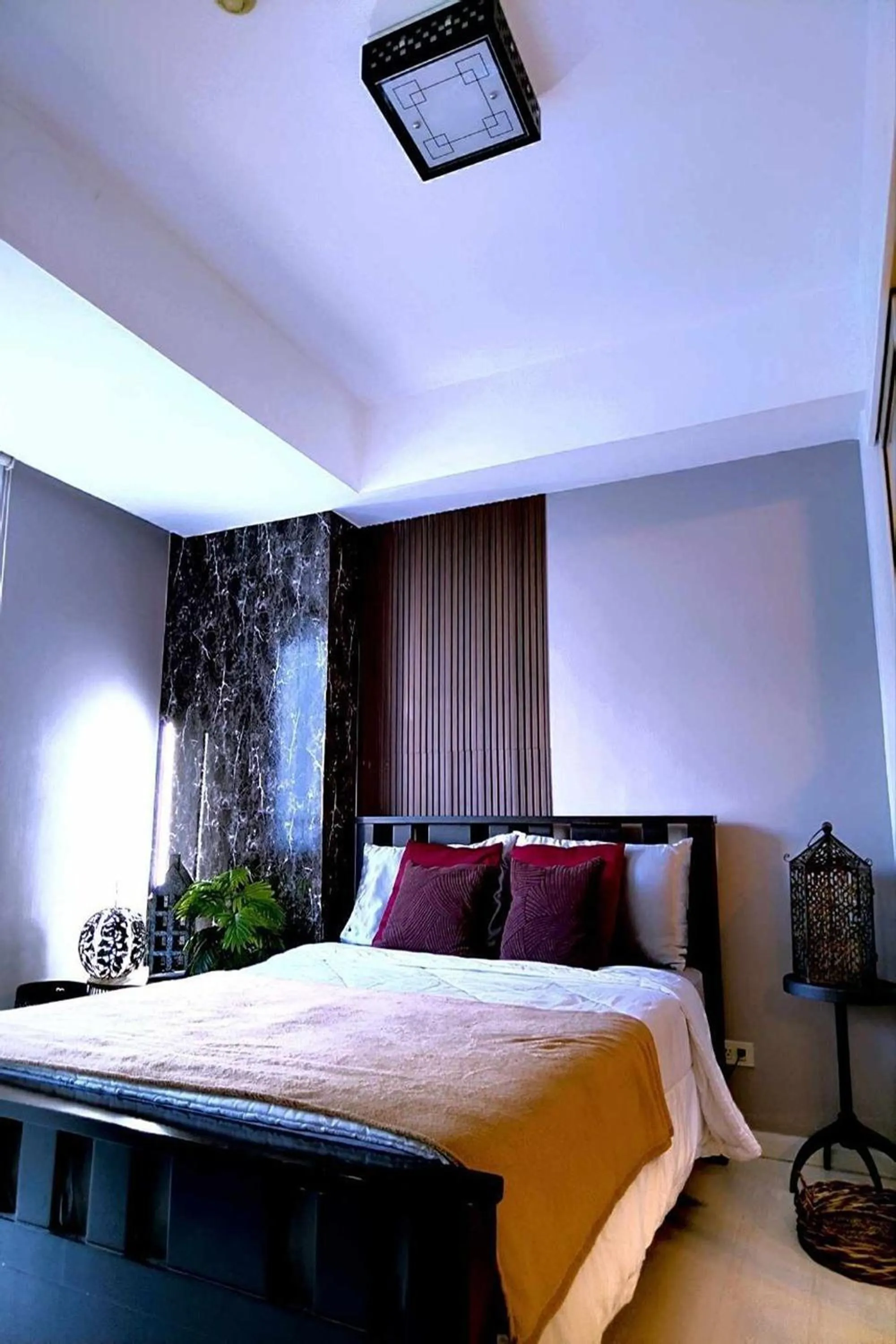 Bedroom, Bed in Budget Suite Paranaque