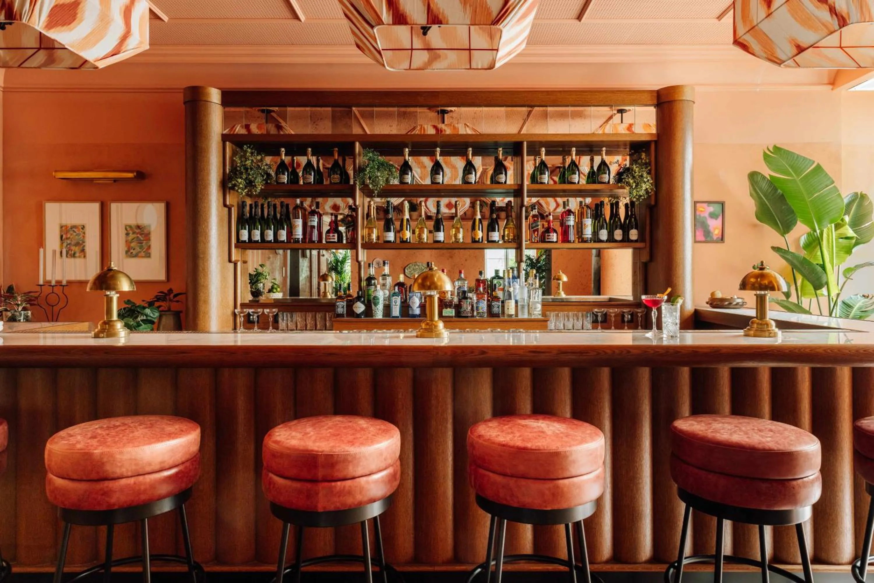 Lounge or bar in Le Jardin de Verre by Locke