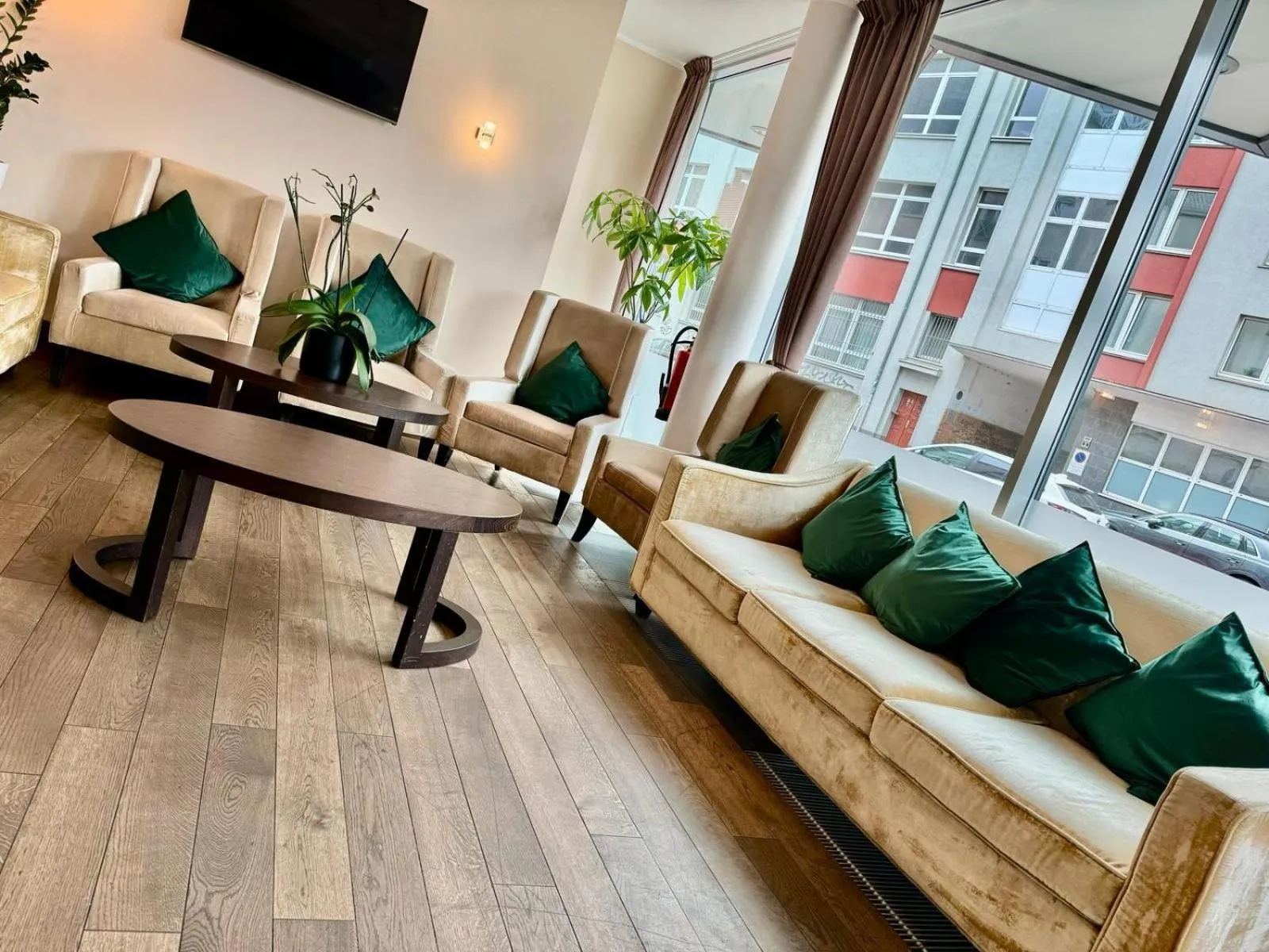 Property building in Skyline Hotel City Frankfurt