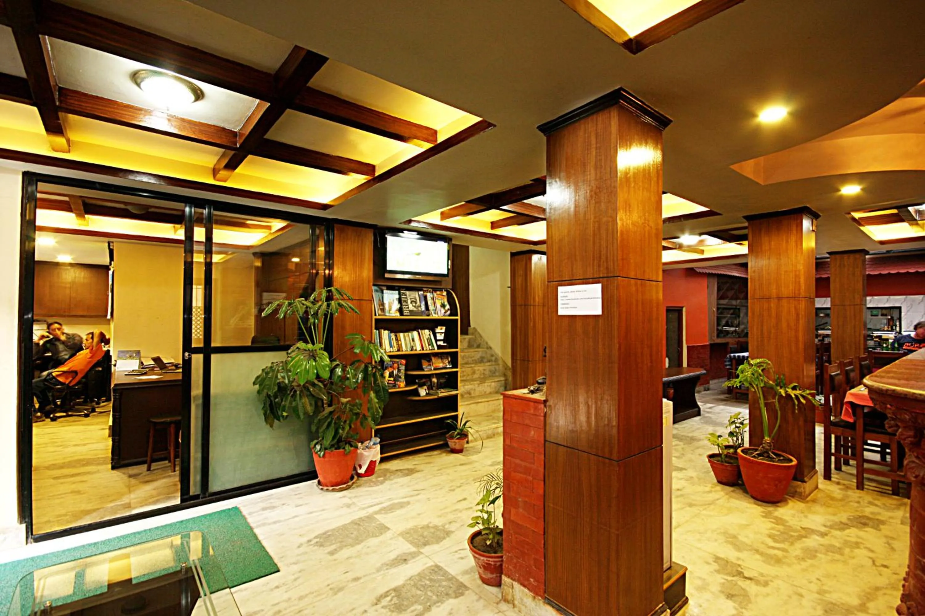 Area and facilities in Hotel Bubo Himalaya