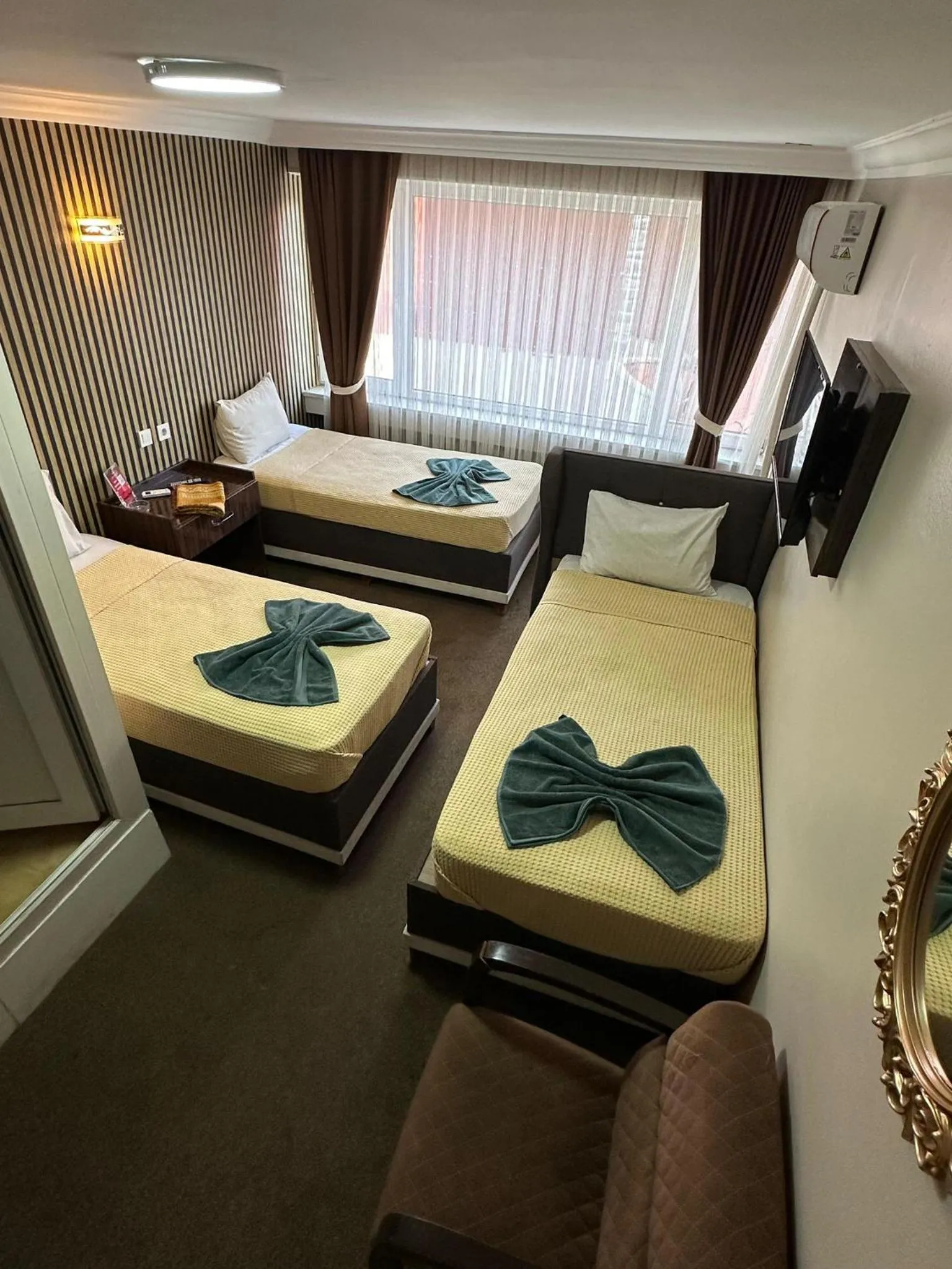 Bed in Hotel Metropol 1