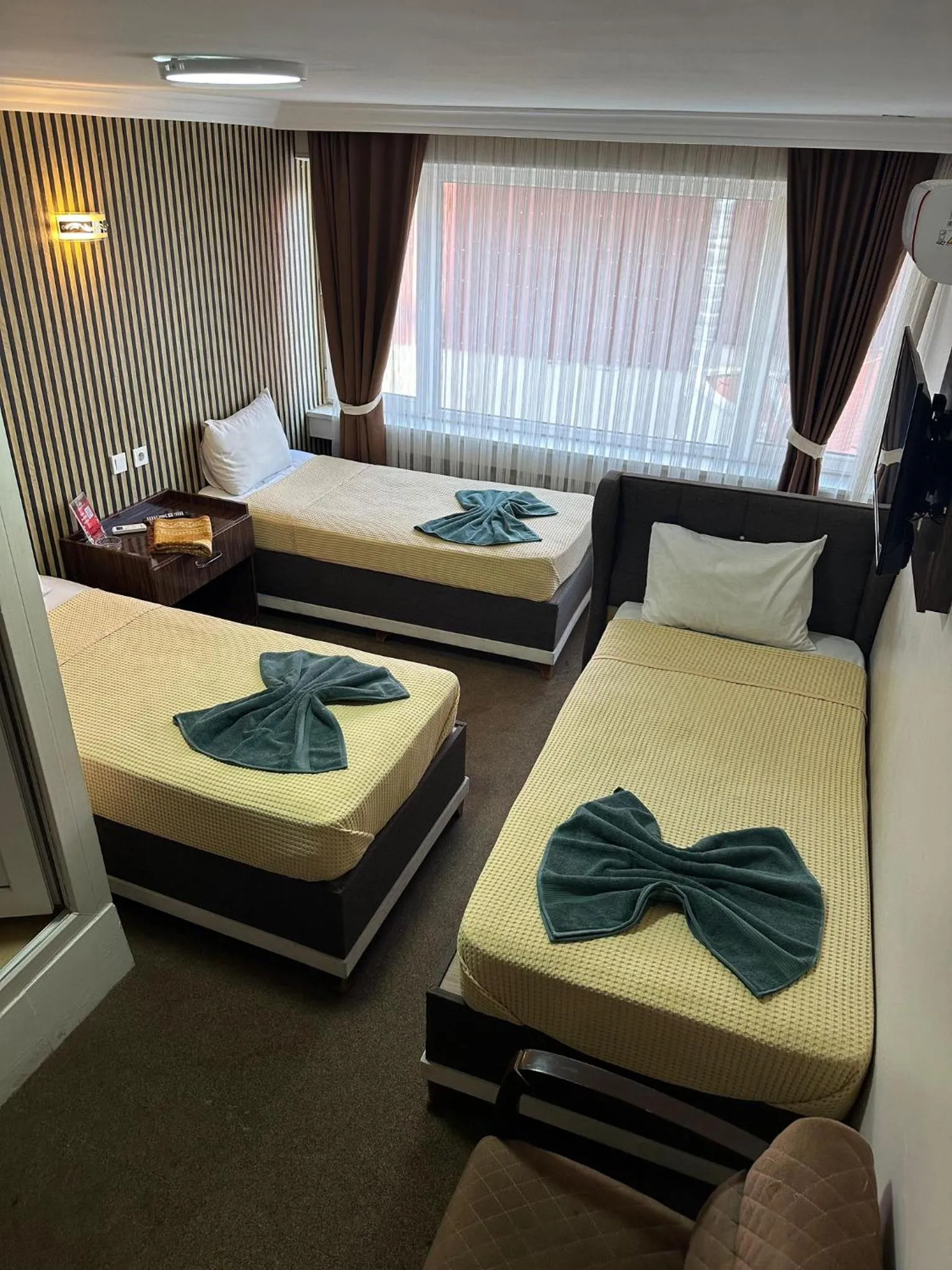 Bed in Hotel Metropol 1