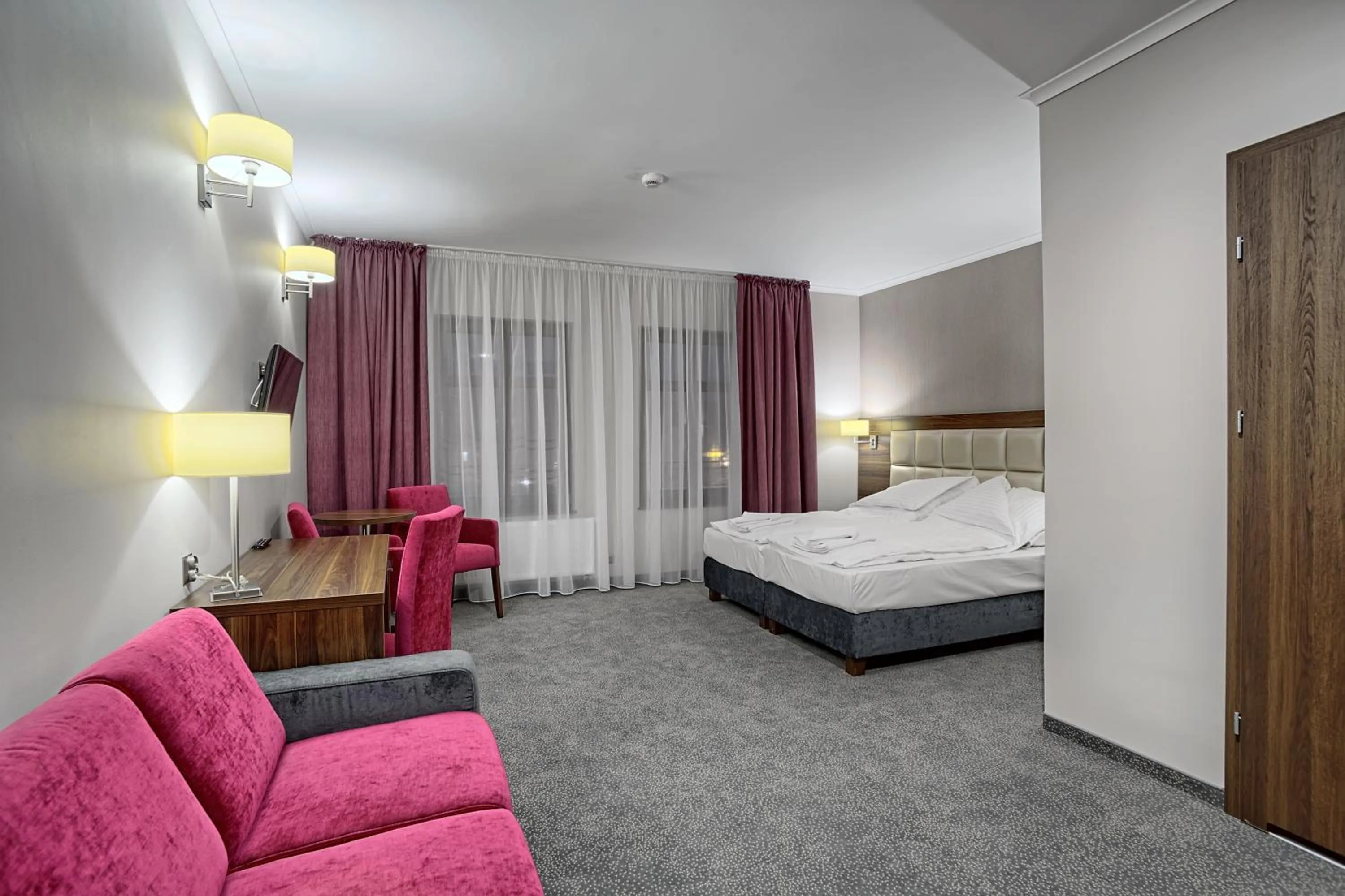 Photo of the whole room, Bed in Hotel Kamieniczka