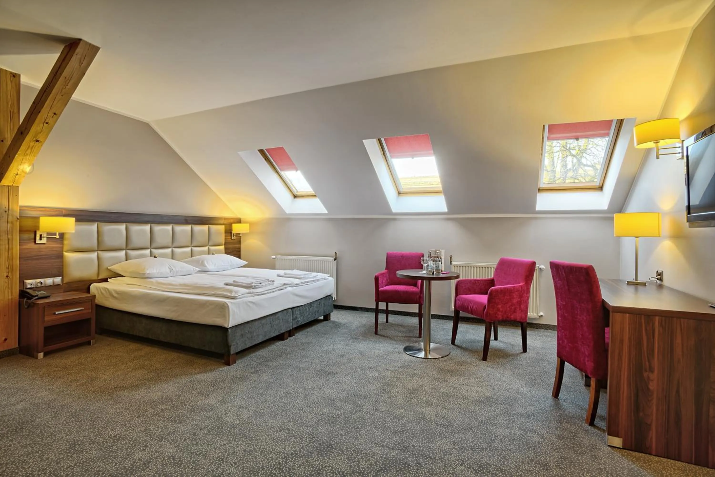 Photo of the whole room, Bed in Hotel Kamieniczka