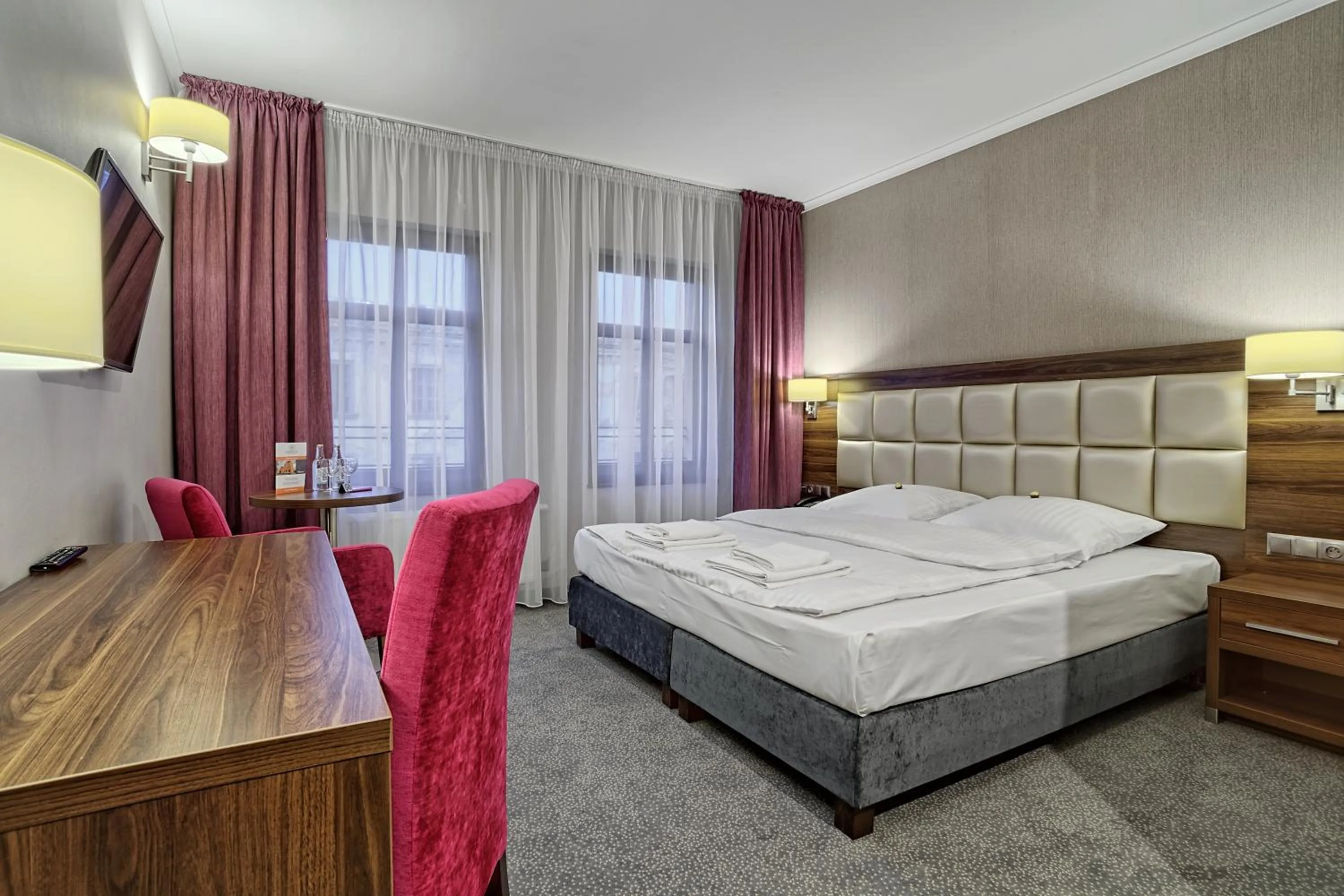 Photo of the whole room, Bed in Hotel Kamieniczka