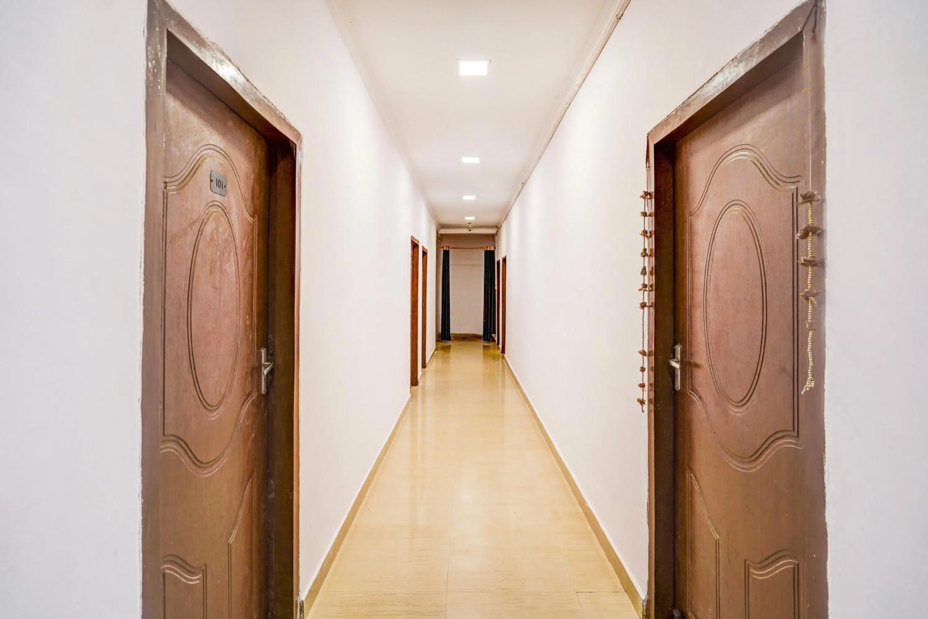 Lobby or reception in Super Hotel O Jankipuram Vikas Nagar