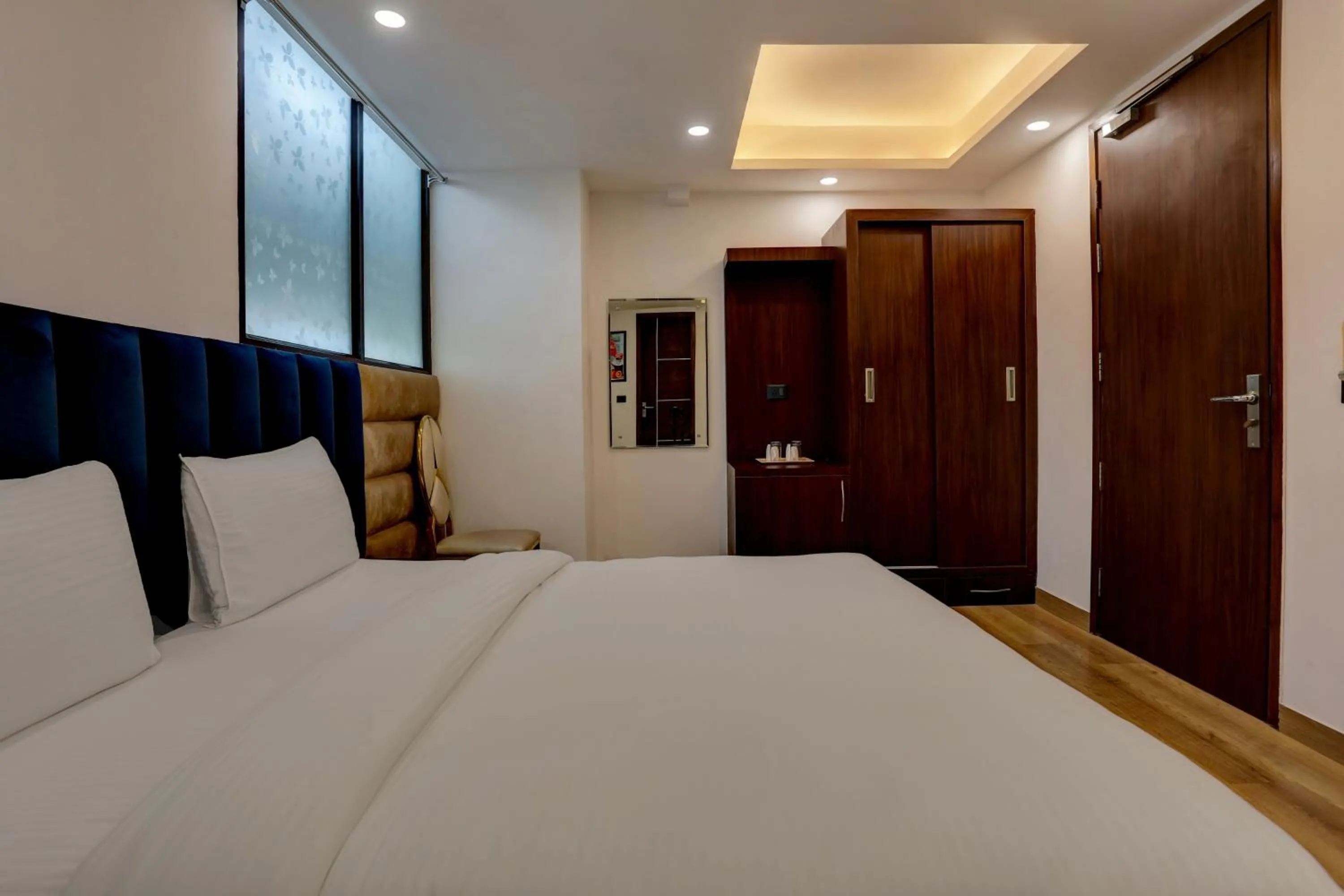 Bedroom, Bed in Hotel O Golden Eye Inn