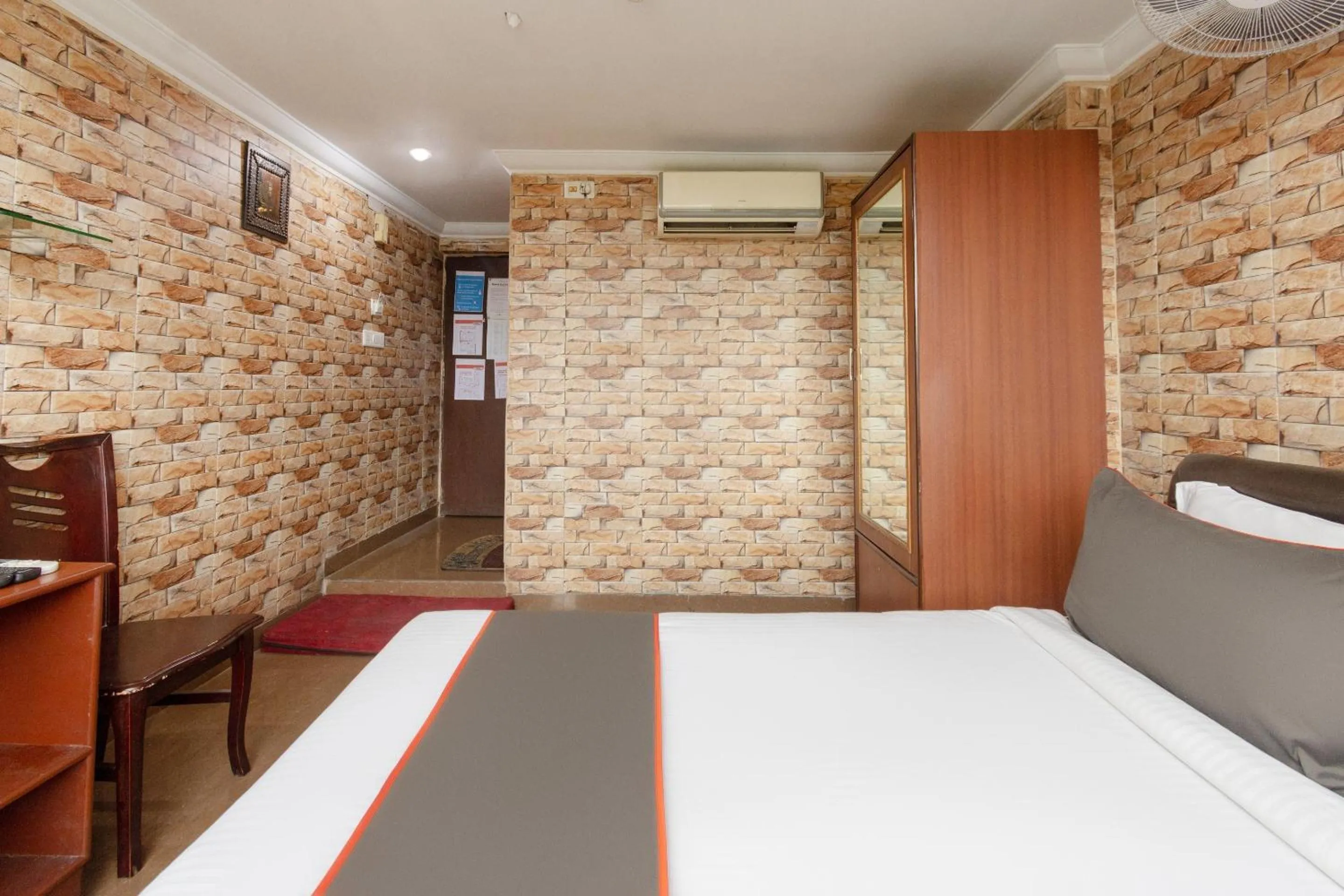 Bedroom, Bed in Collection O Raj Darbar Near City Centre