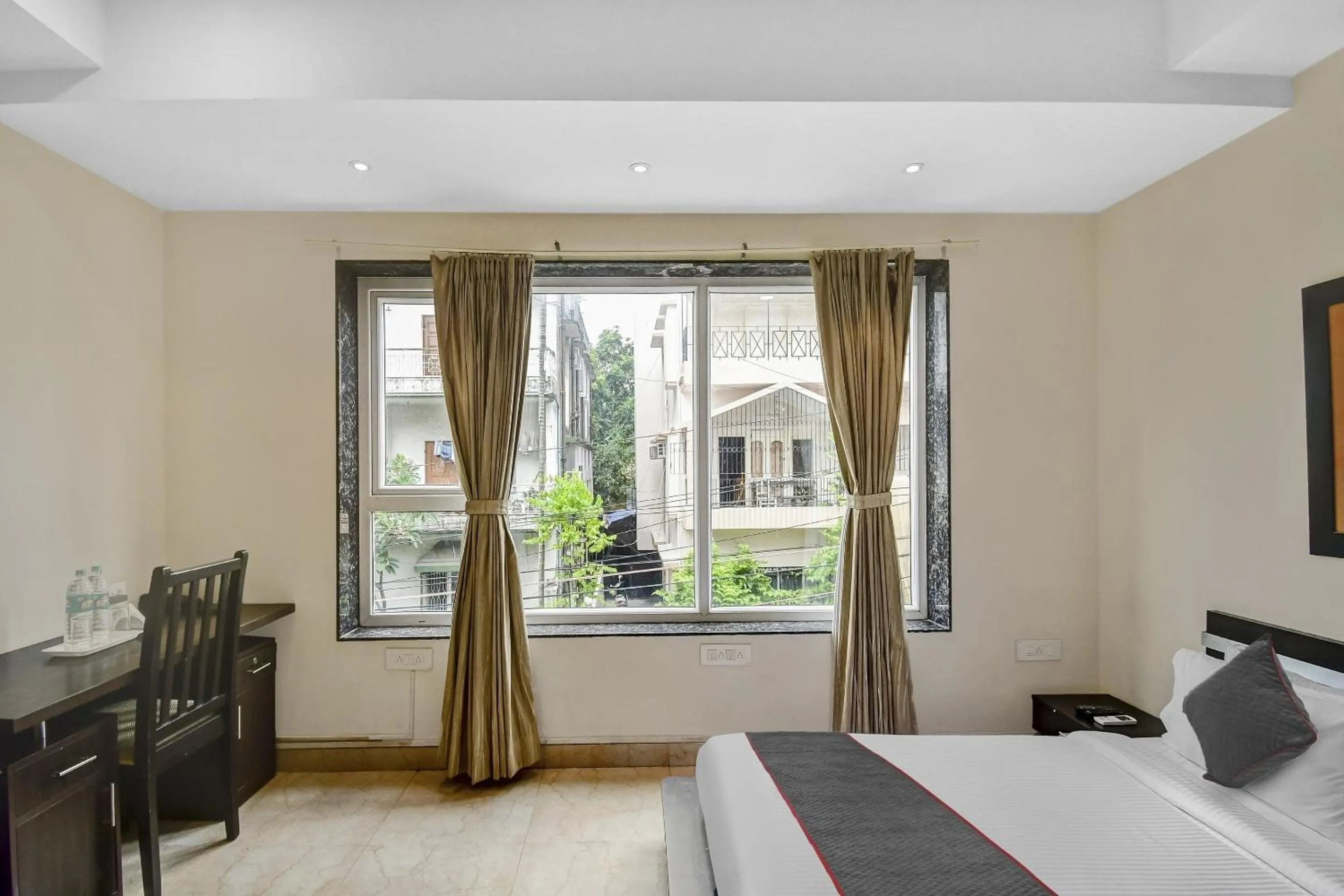 Bedroom, Bed in Super Townhouse All In One