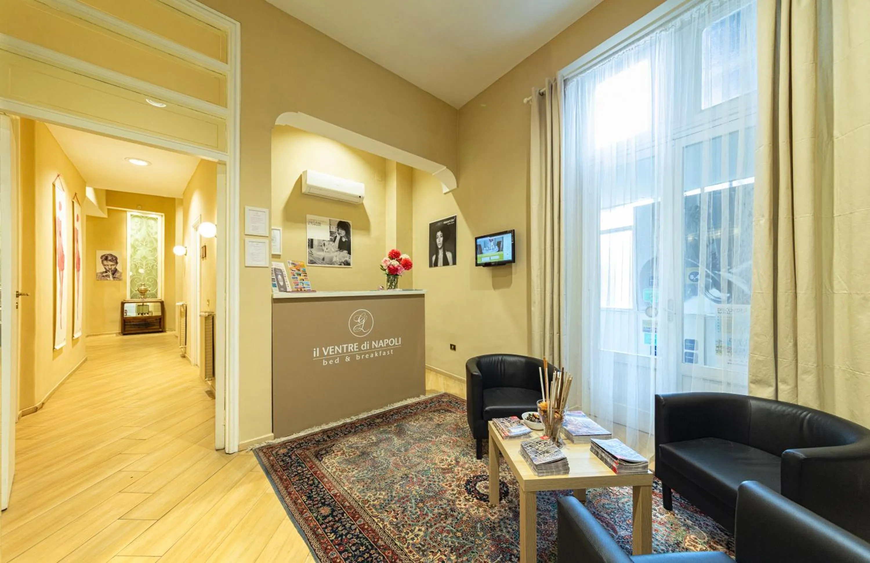 Lobby or reception in Il Ventre Di Napoli " Costantinopoli"