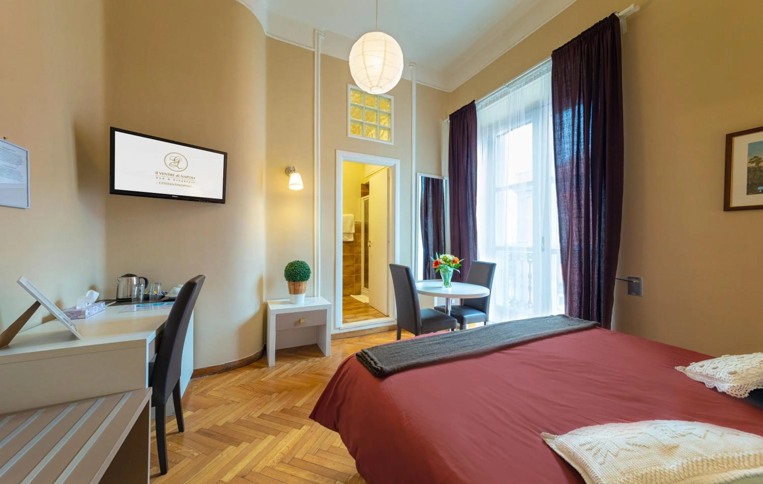 Bed in Il Ventre Di Napoli " Costantinopoli"