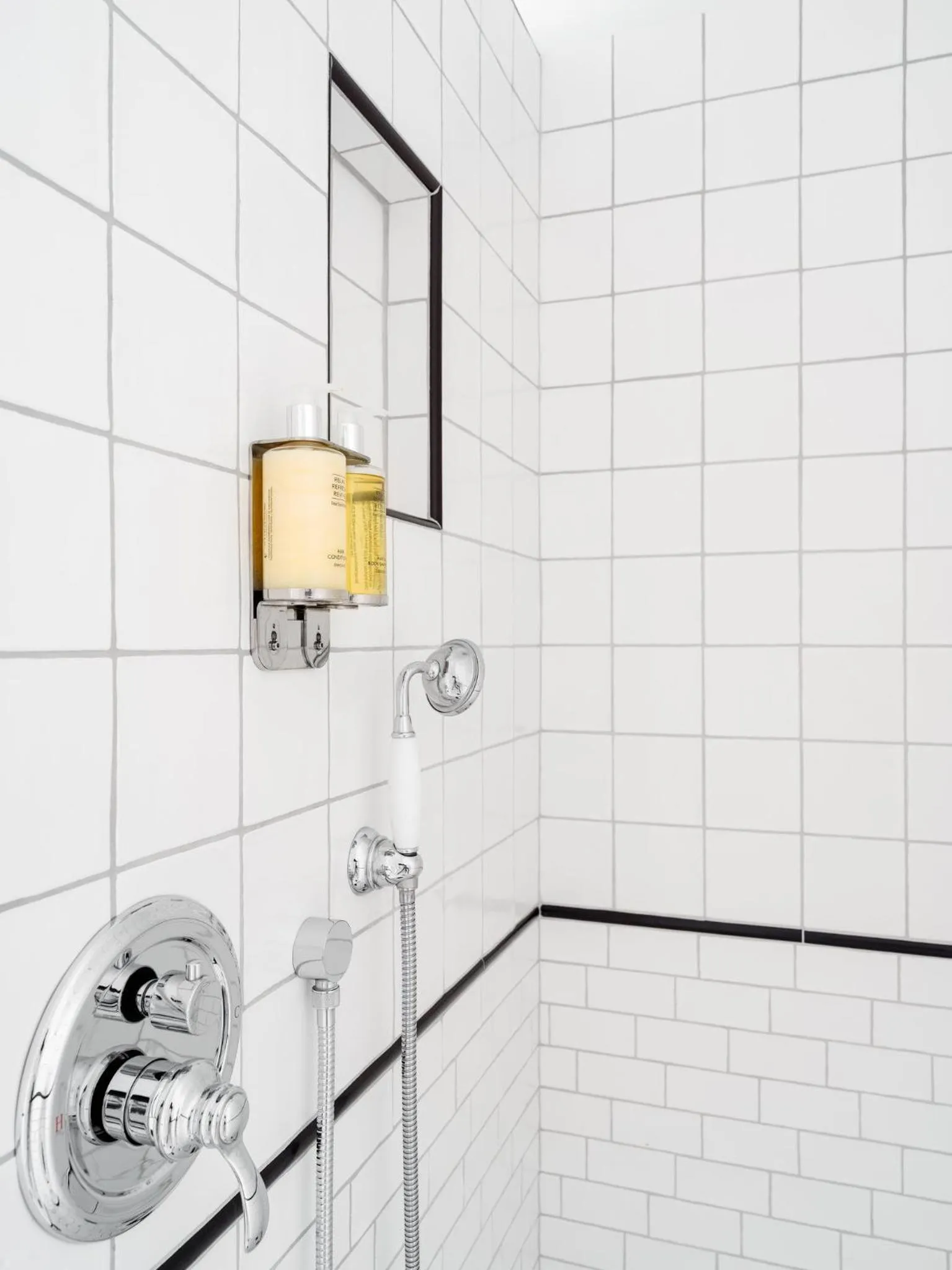 Bathroom in Siglo Hotel by Keahotels