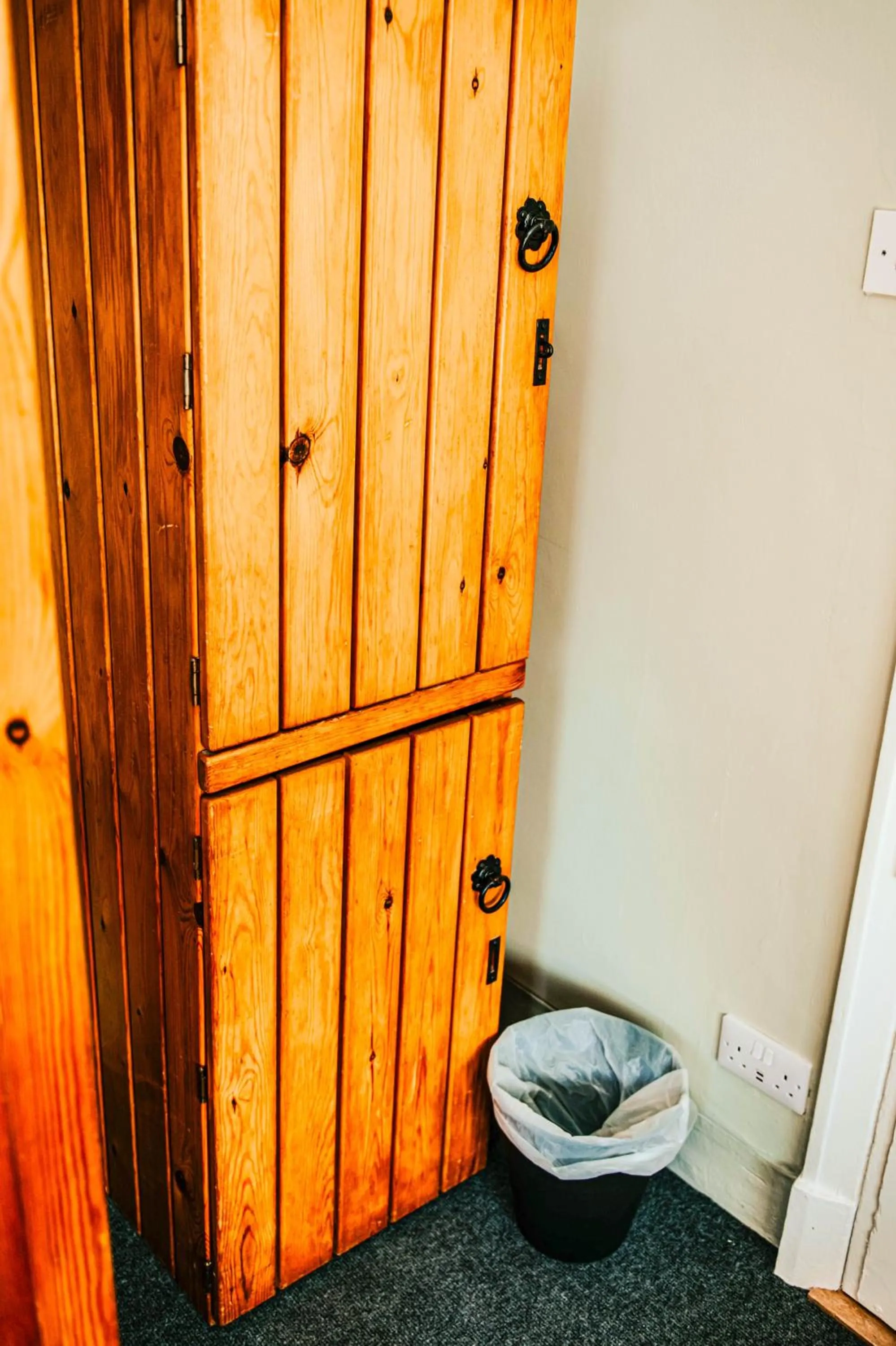 wardrobe in Denton House Hostel