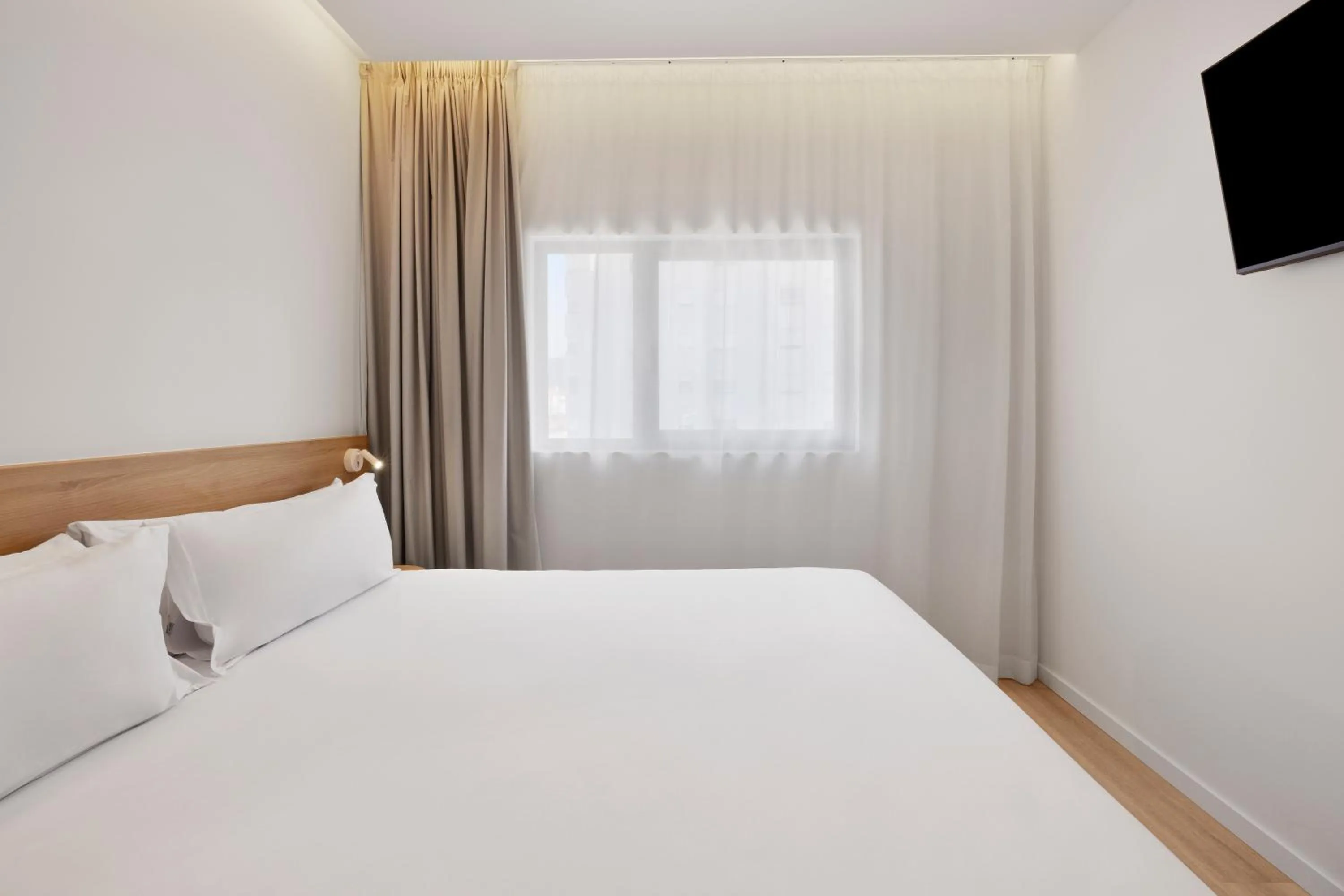 Bed in B&B HOTEL Viana do Castelo