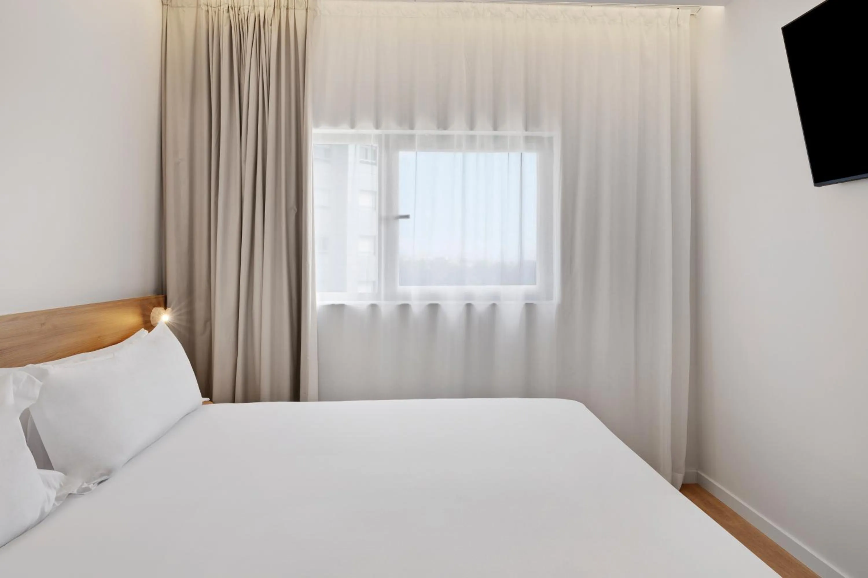 Bed in B&B HOTEL Viana do Castelo