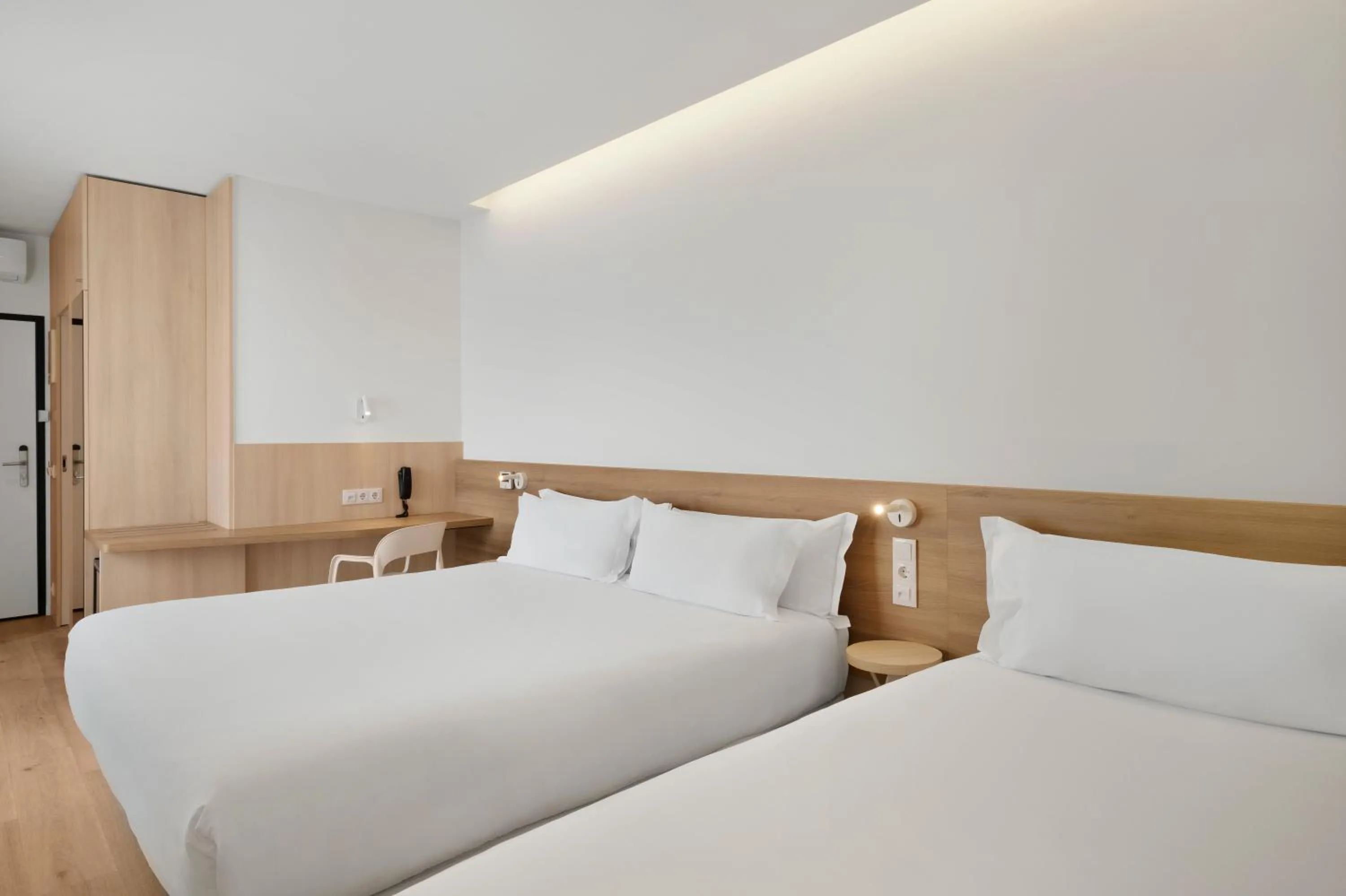 Bed in B&B HOTEL Viana do Castelo