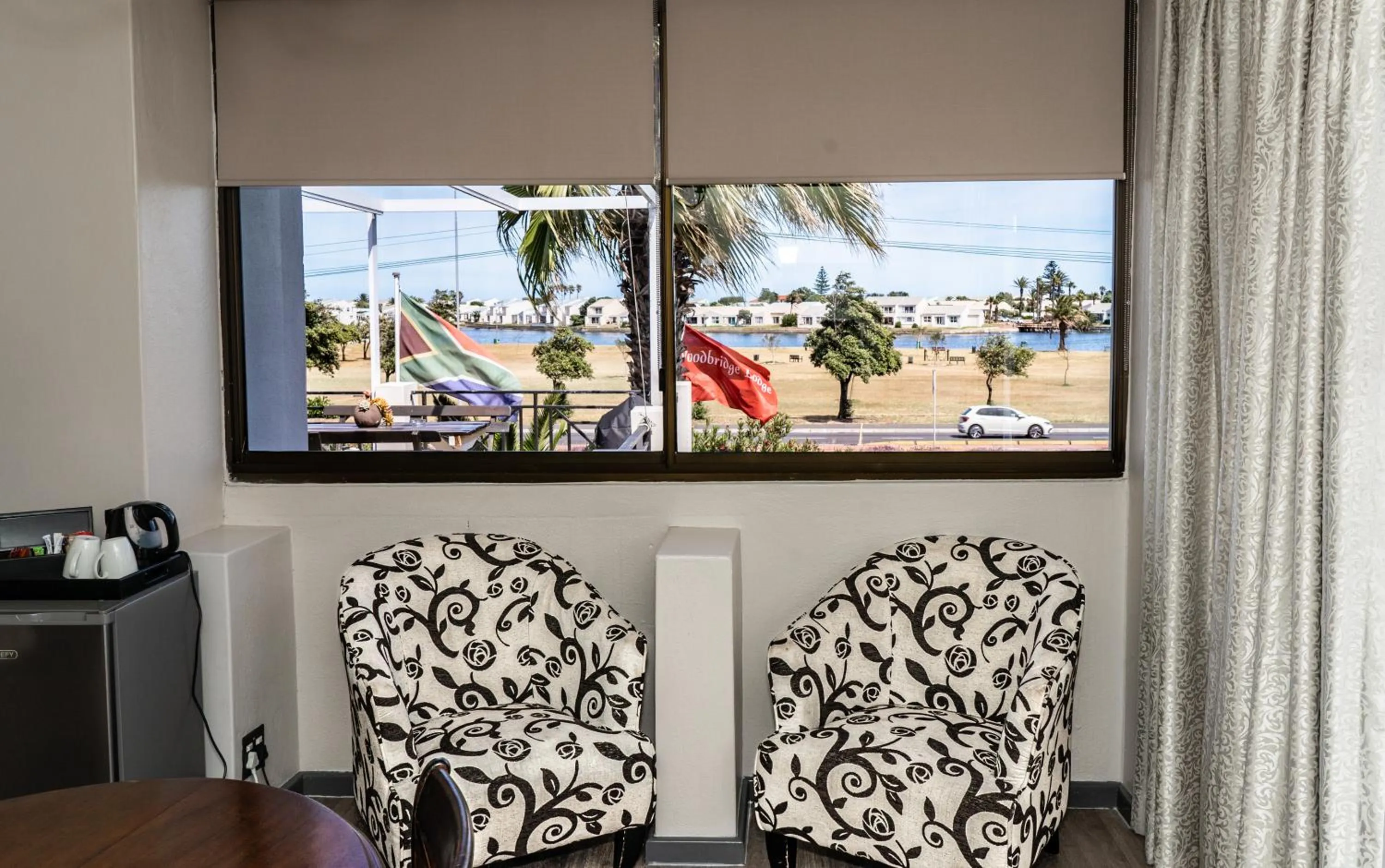 Living room in Woodbridge Lodge