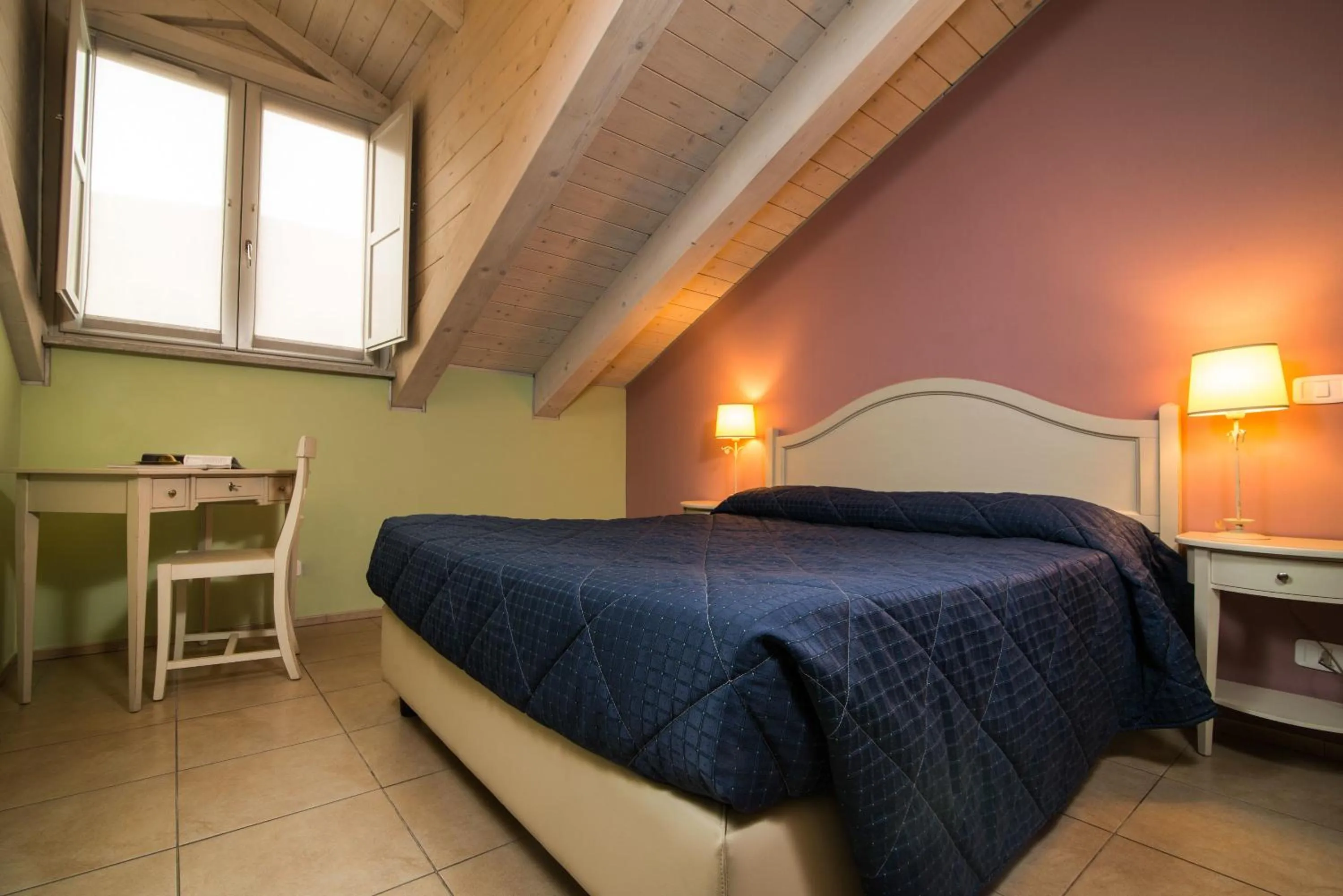 Bedroom, Bed in Santa Giulia Hotel e Residence Torino