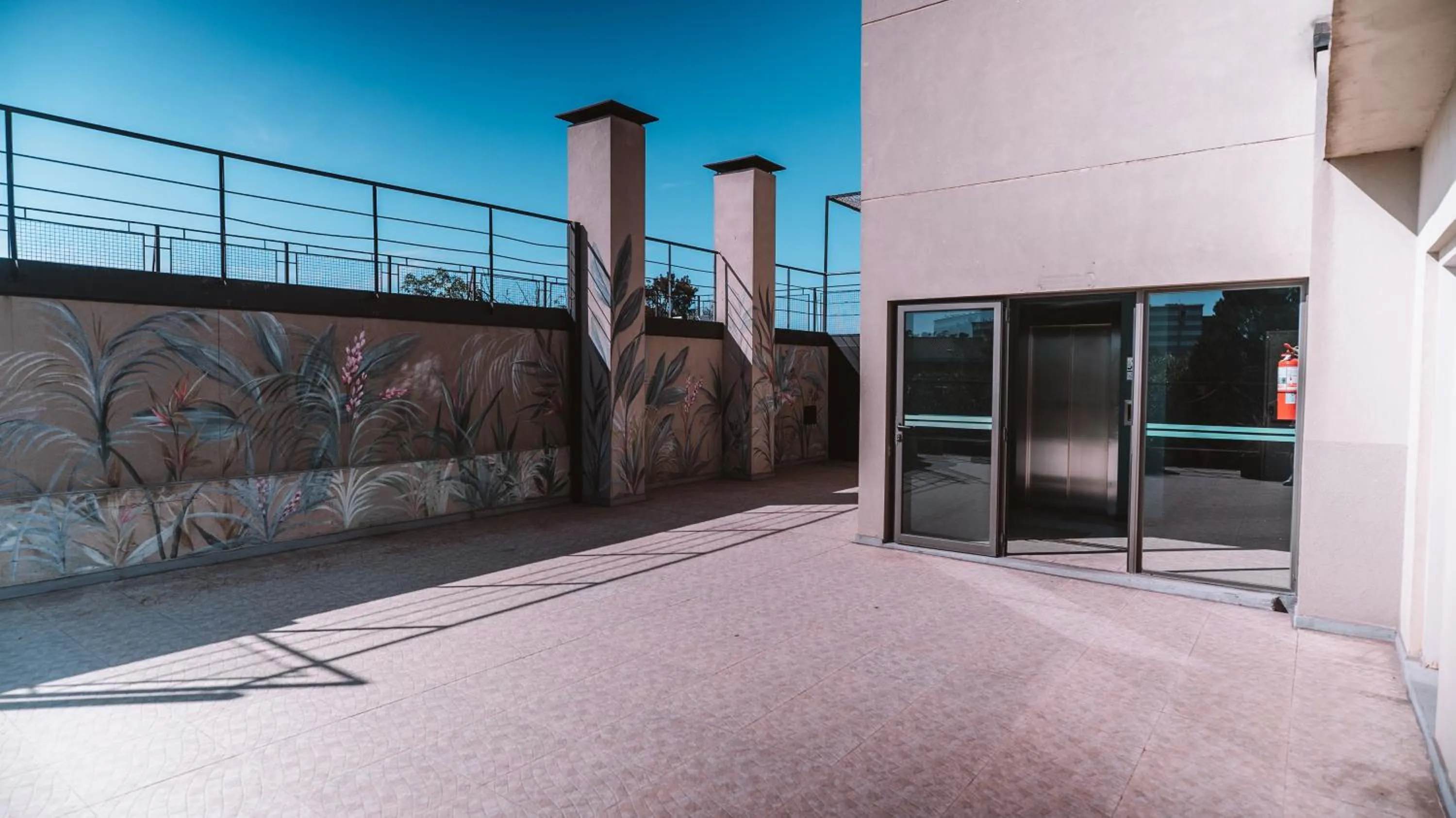 Summer in Casa Campus Pilar Suites