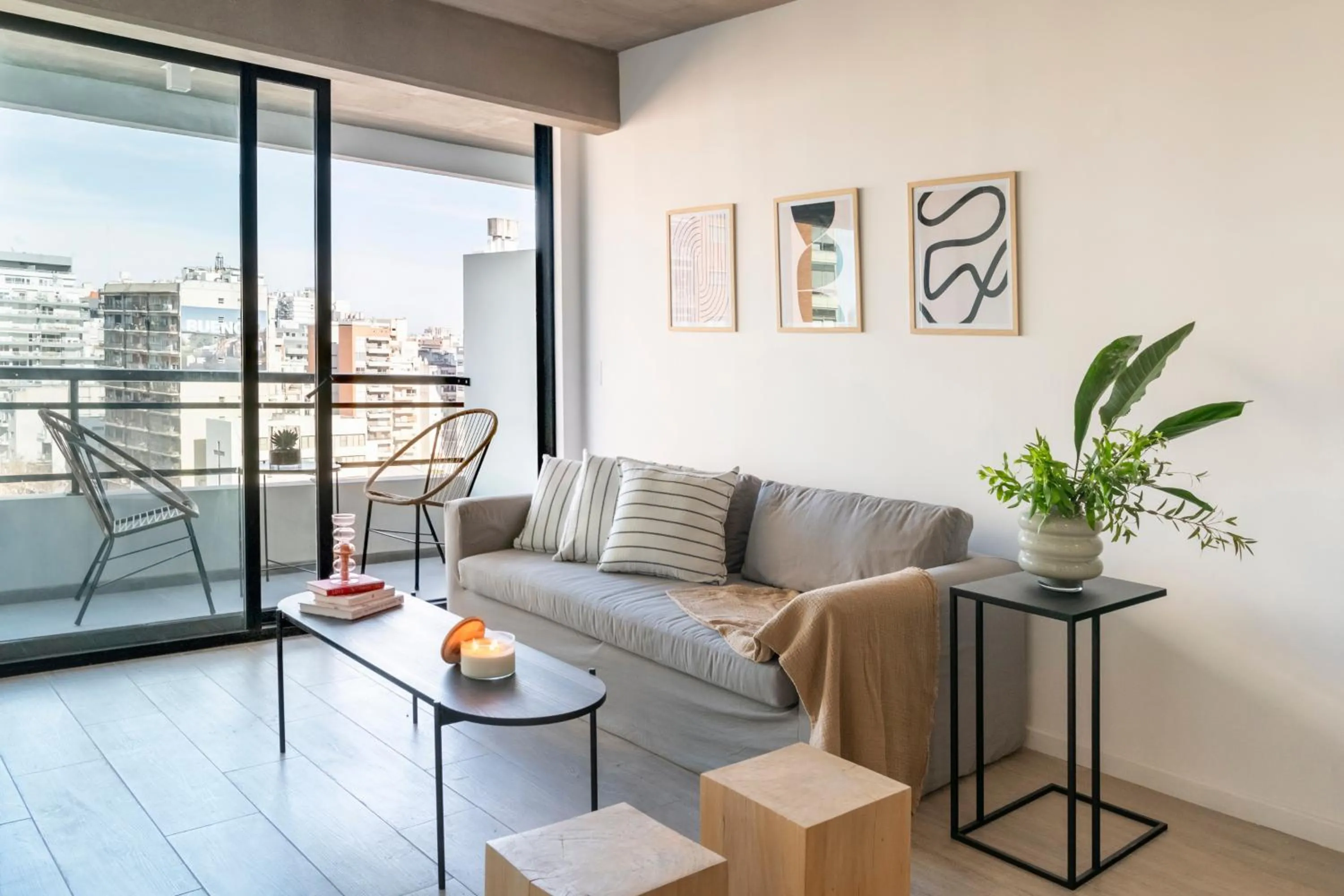 Living room in Top Rentals Nuñez