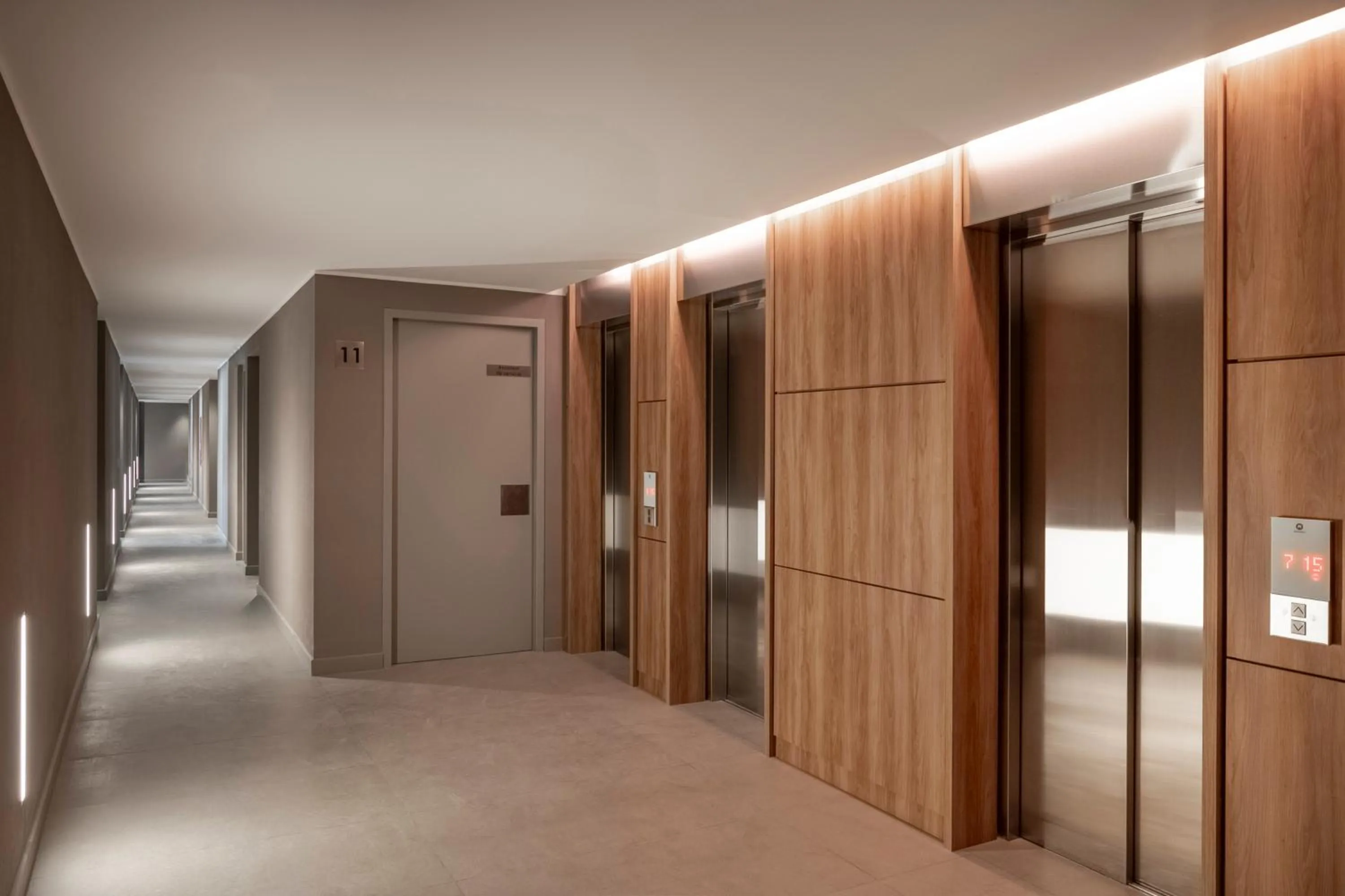 Property building in Top Rentals Nuñez