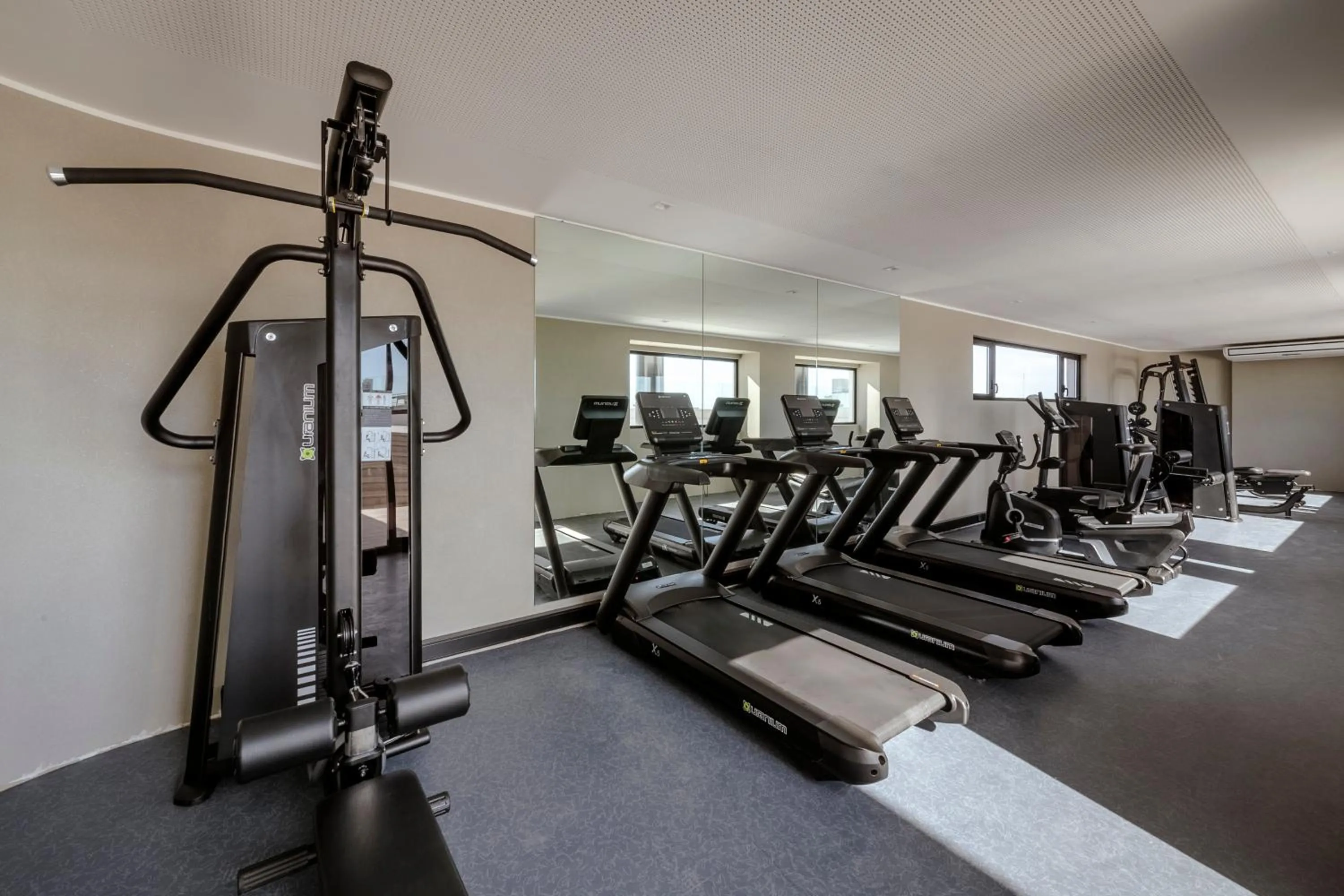 Fitness centre/facilities in Top Rentals Nuñez