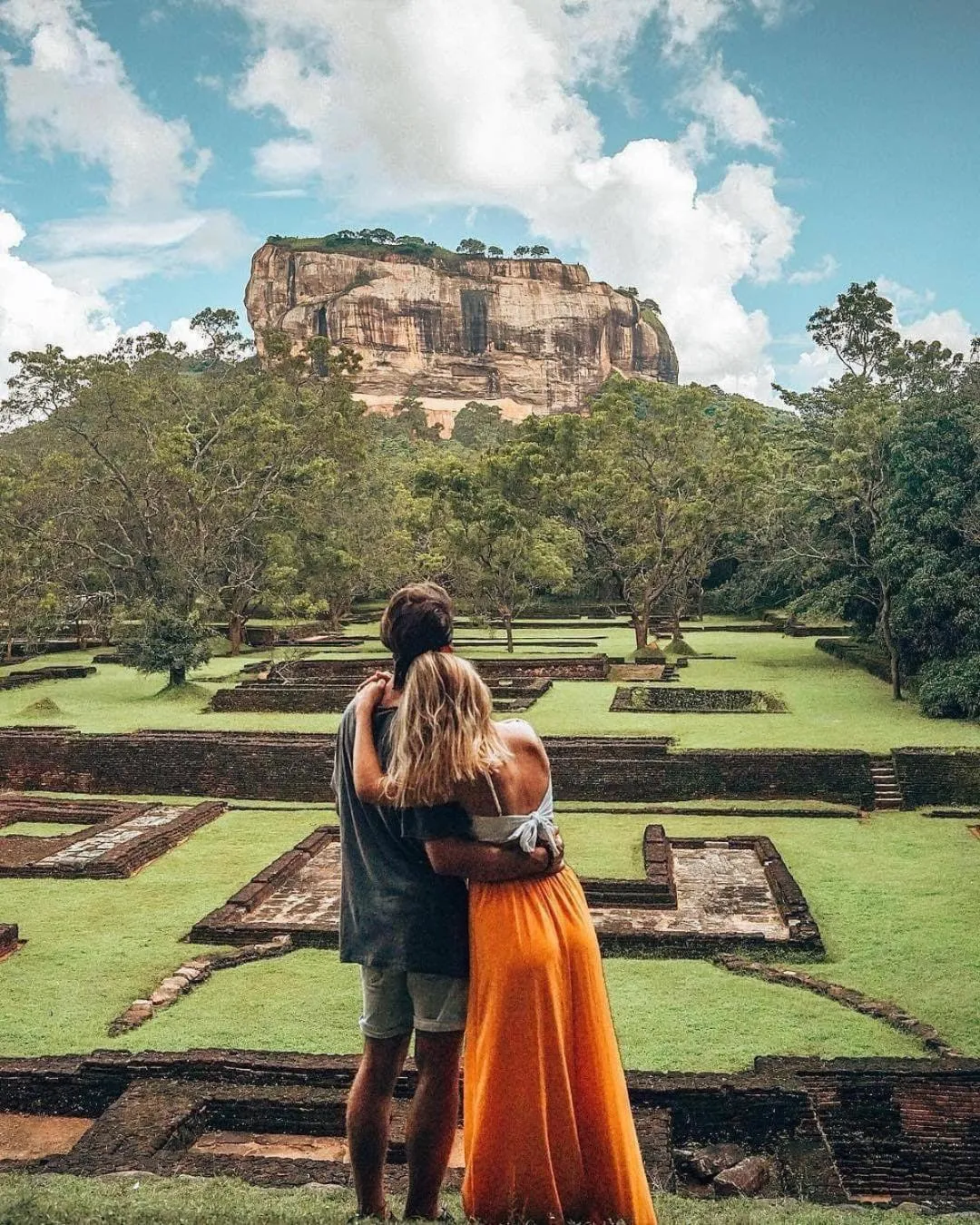 Lake Front Cottage Sigiriya