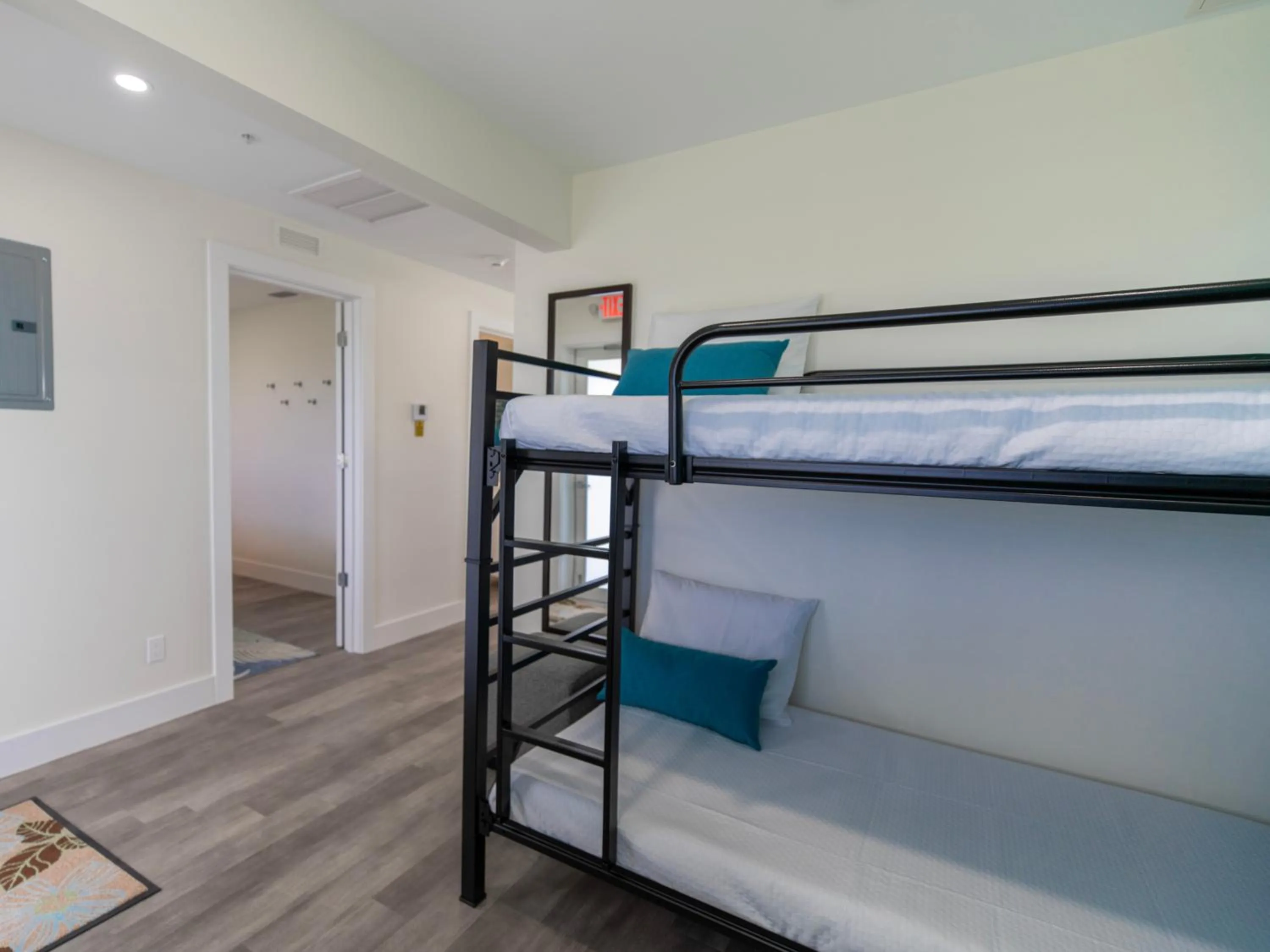 bunk bed, Bed in Sugarloaf Key Hotel at KOA Resort