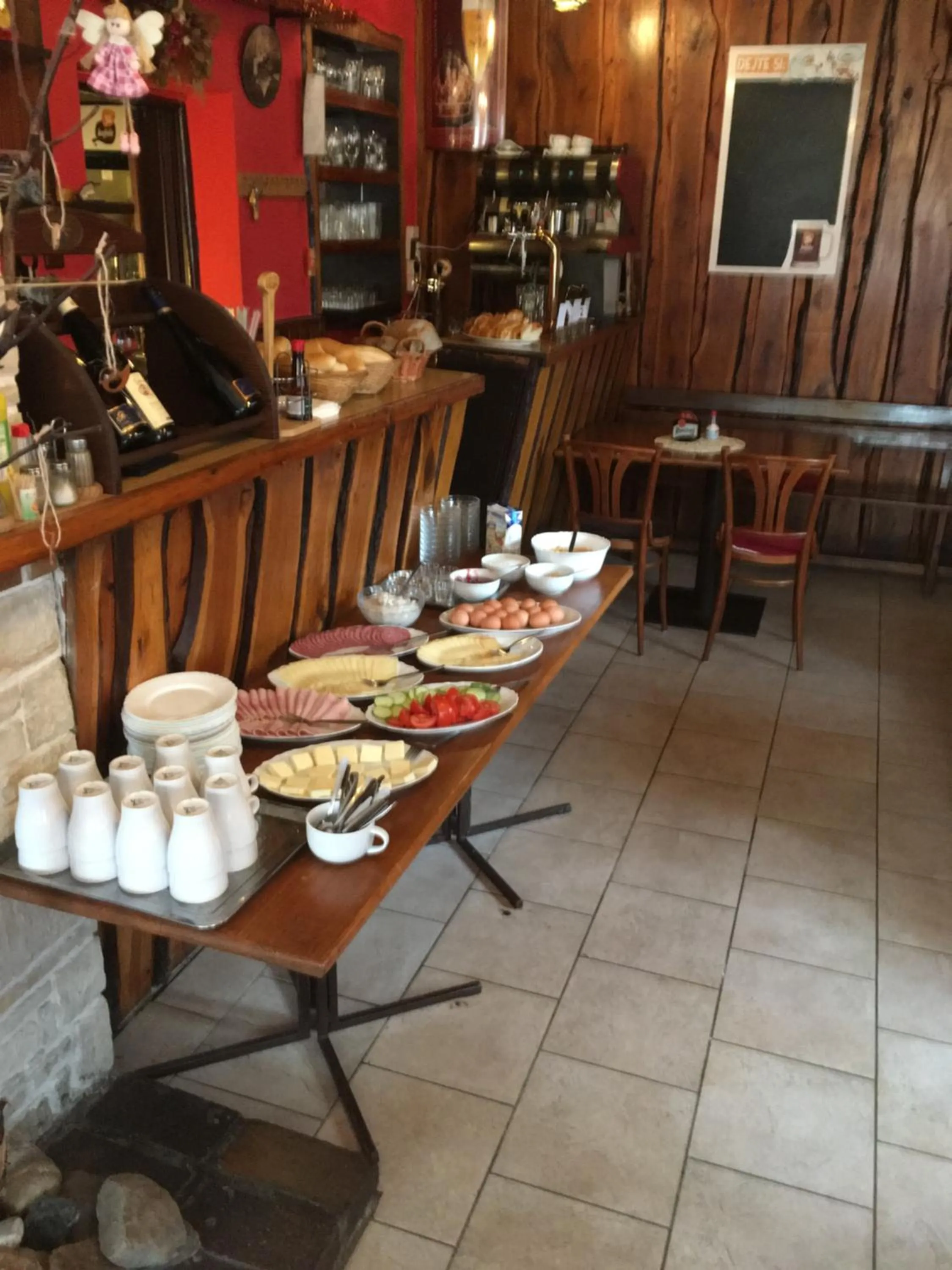 Buffet breakfast in Horský Hotel Arnica