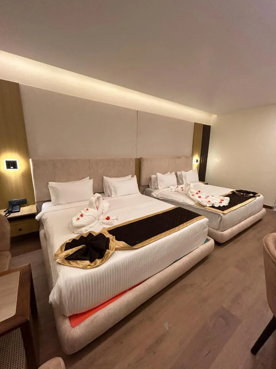 Restaurant/places to eat, Bed in Hotel Oxina Cizel