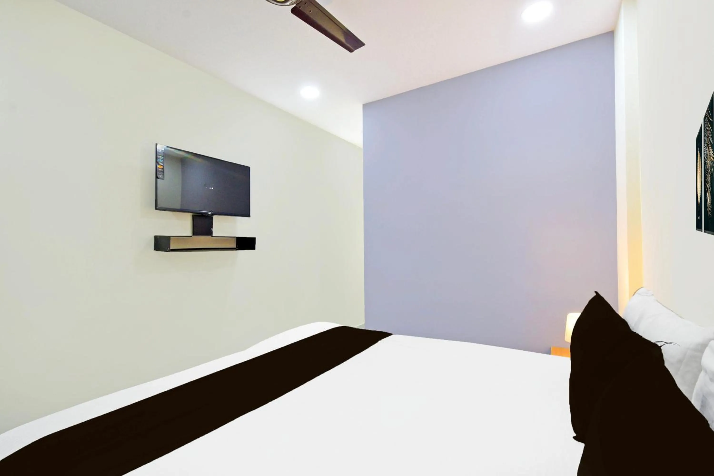 Bedroom in Super Collection O Jagadgirigutta Road