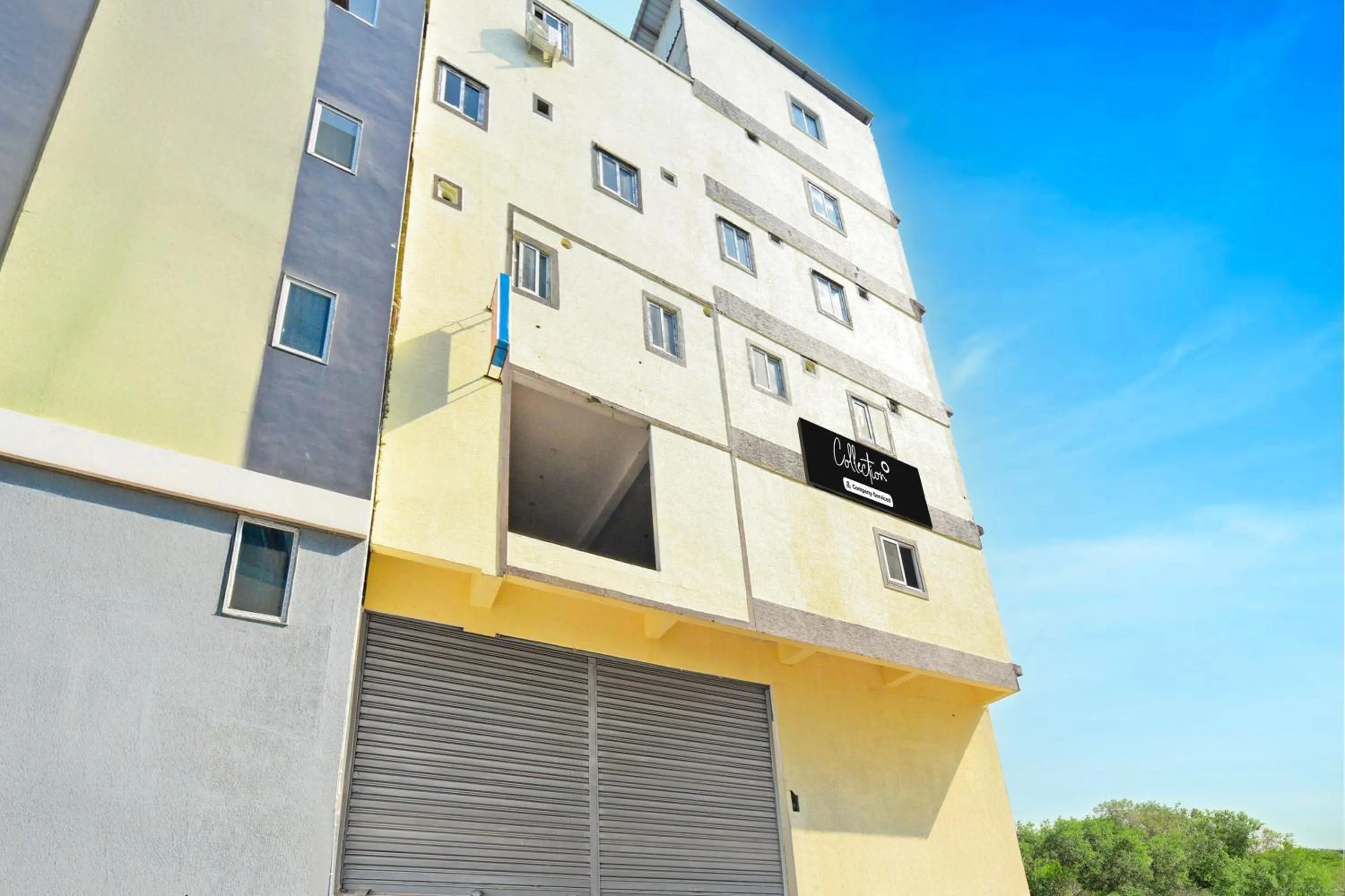 Facade/entrance in Super Collection O Jagadgirigutta Road