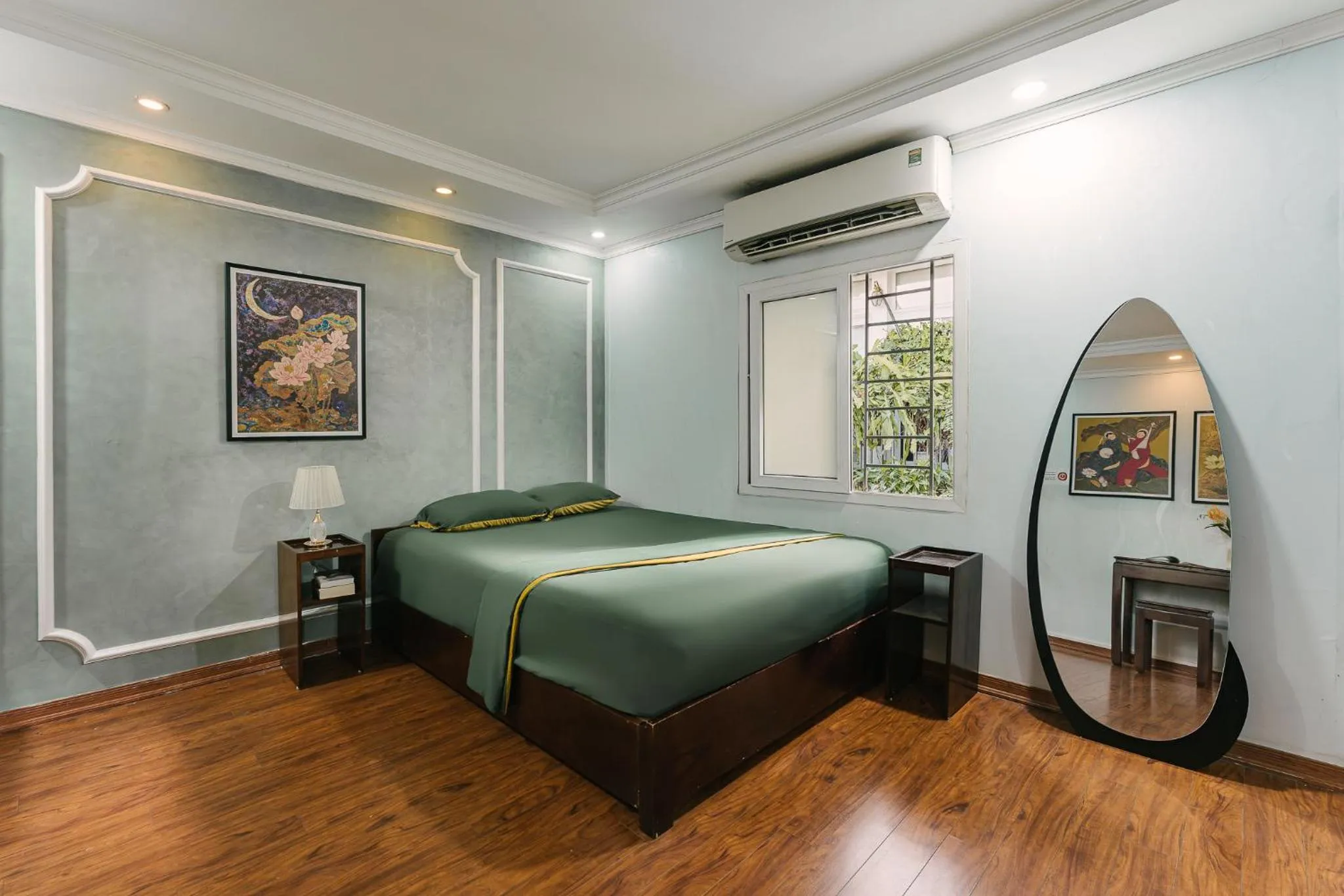 Bed in Drumie Home - salesOTAvn