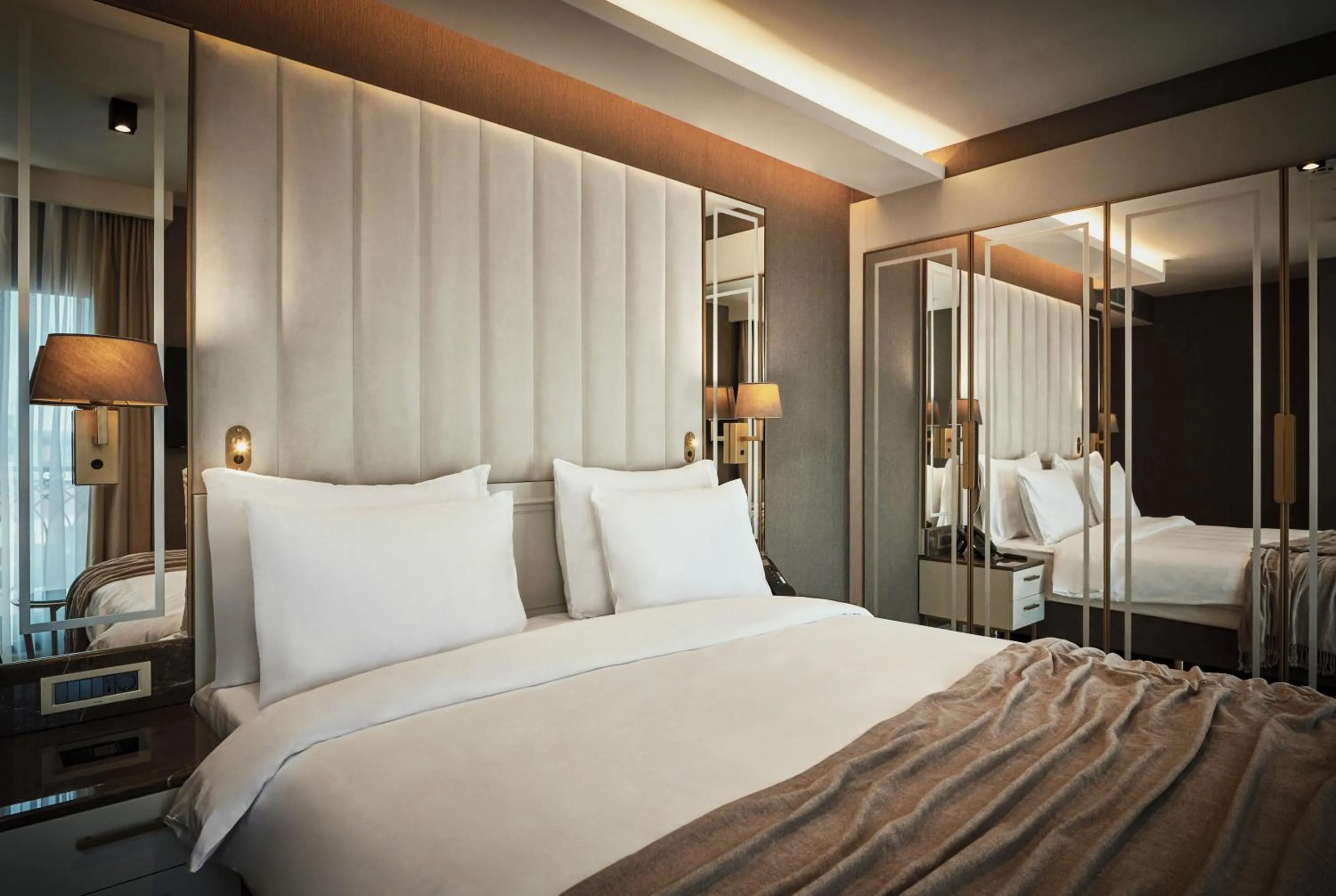 Bed in The Hotels, Galata