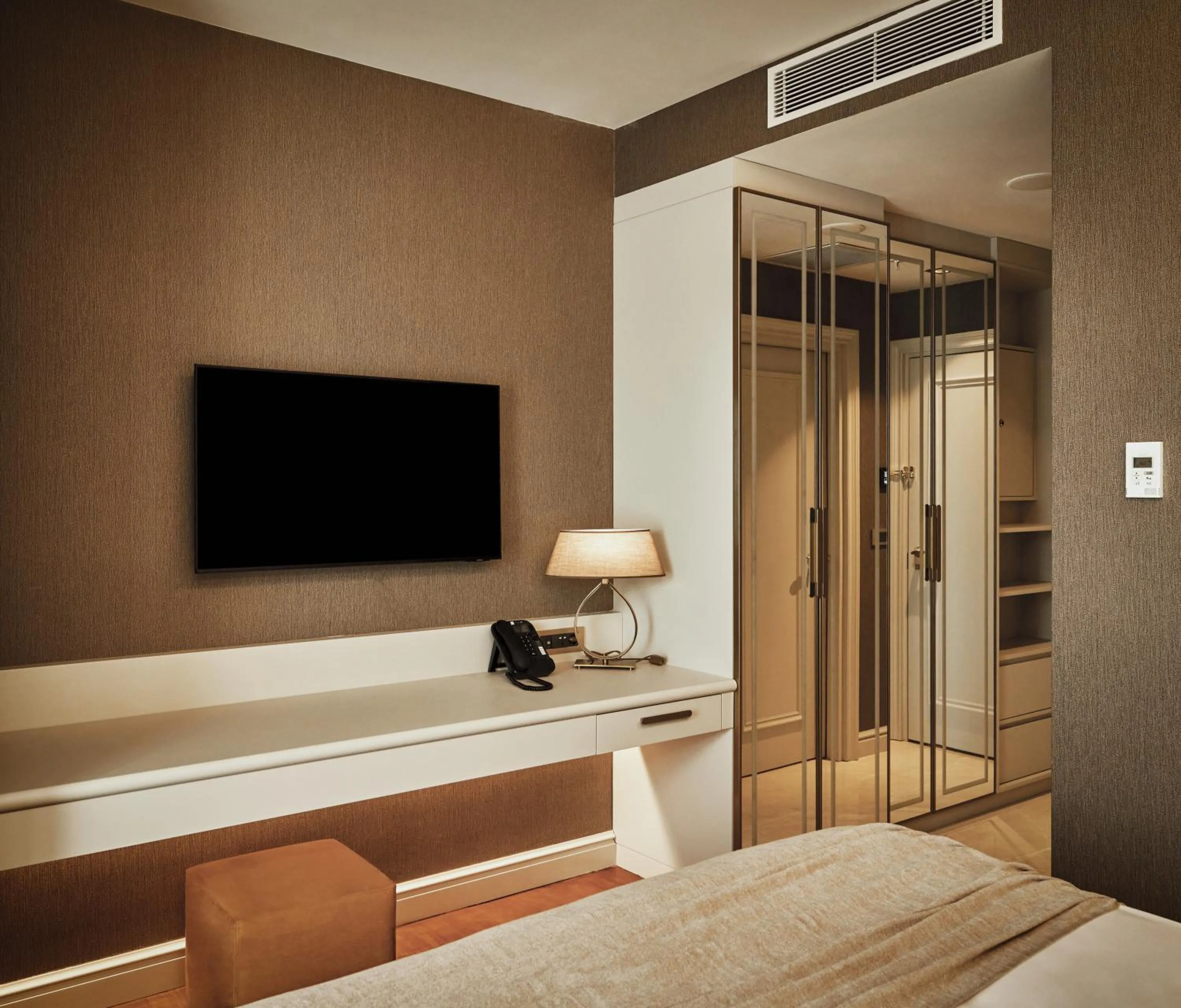 Bedroom in The Hotels, Galata