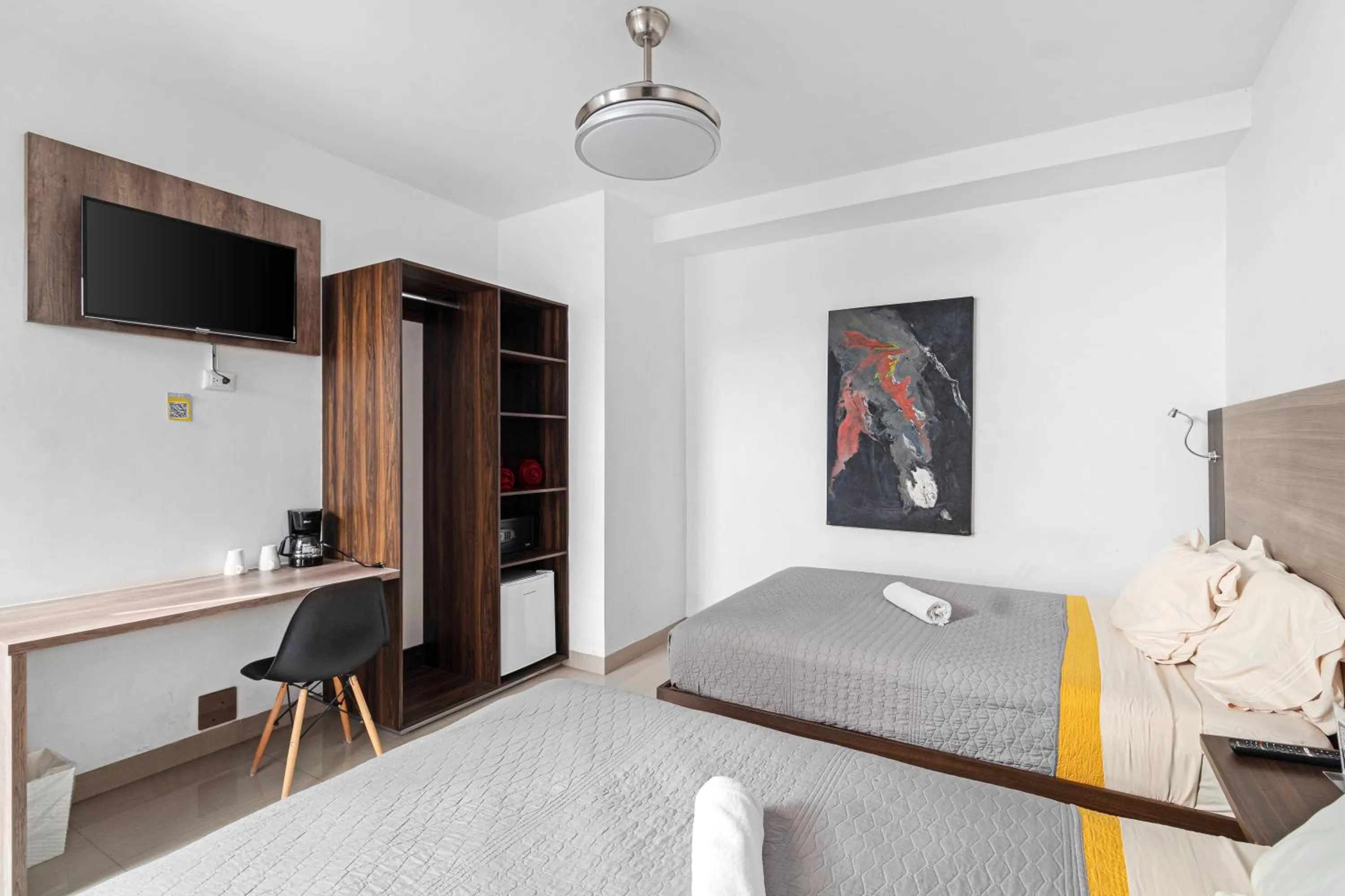 Photo of the whole room in Hotel Tepeyac 402 León Calzada